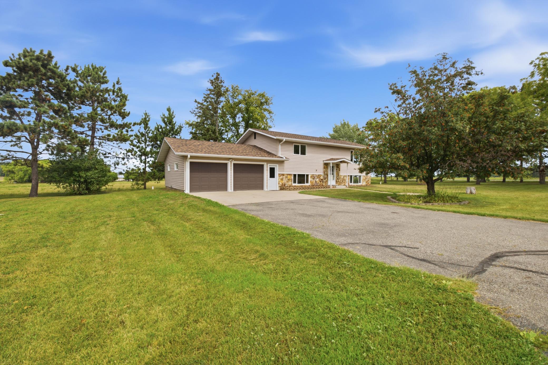 4647 County Road 121 Property Photo 1