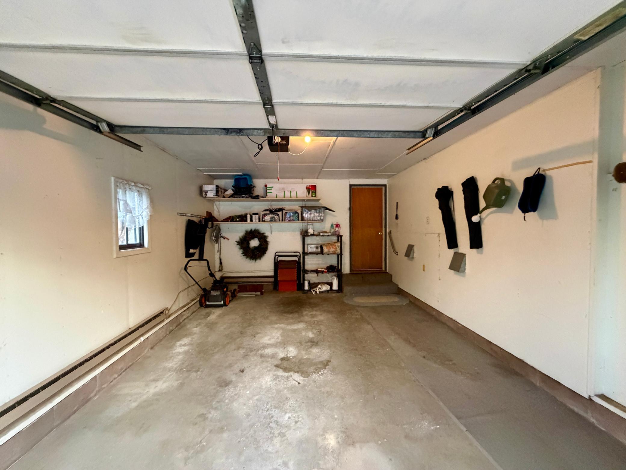 1018 N Elm Street Property Photo 17