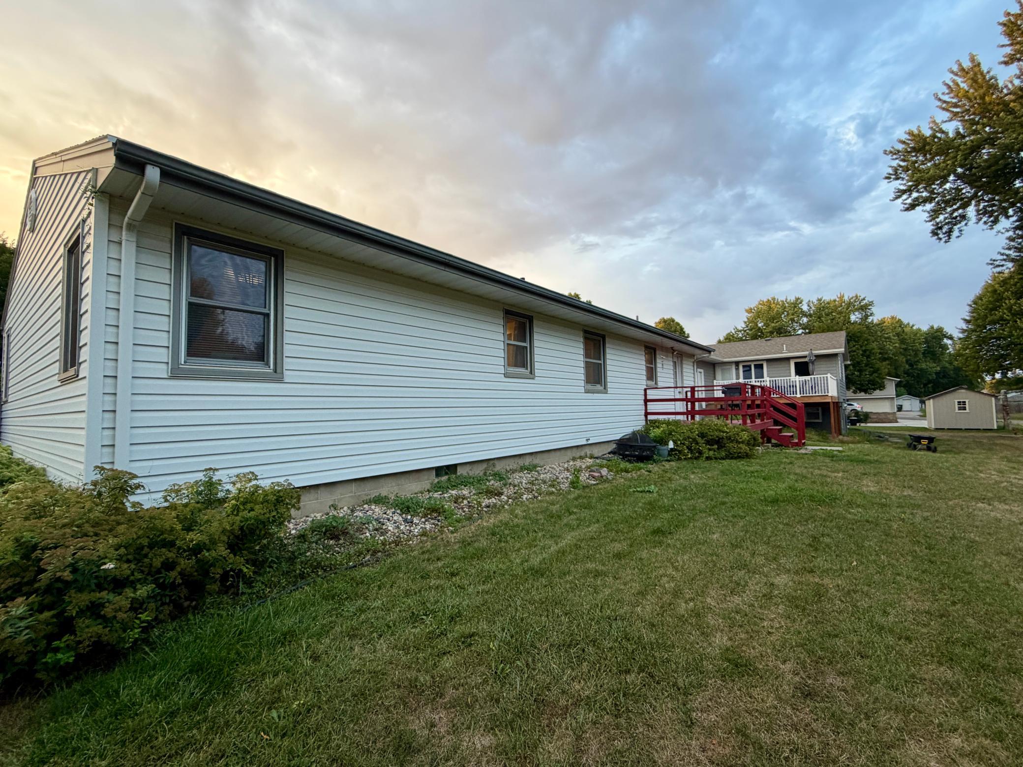 1018 N Elm Street Property Photo 23