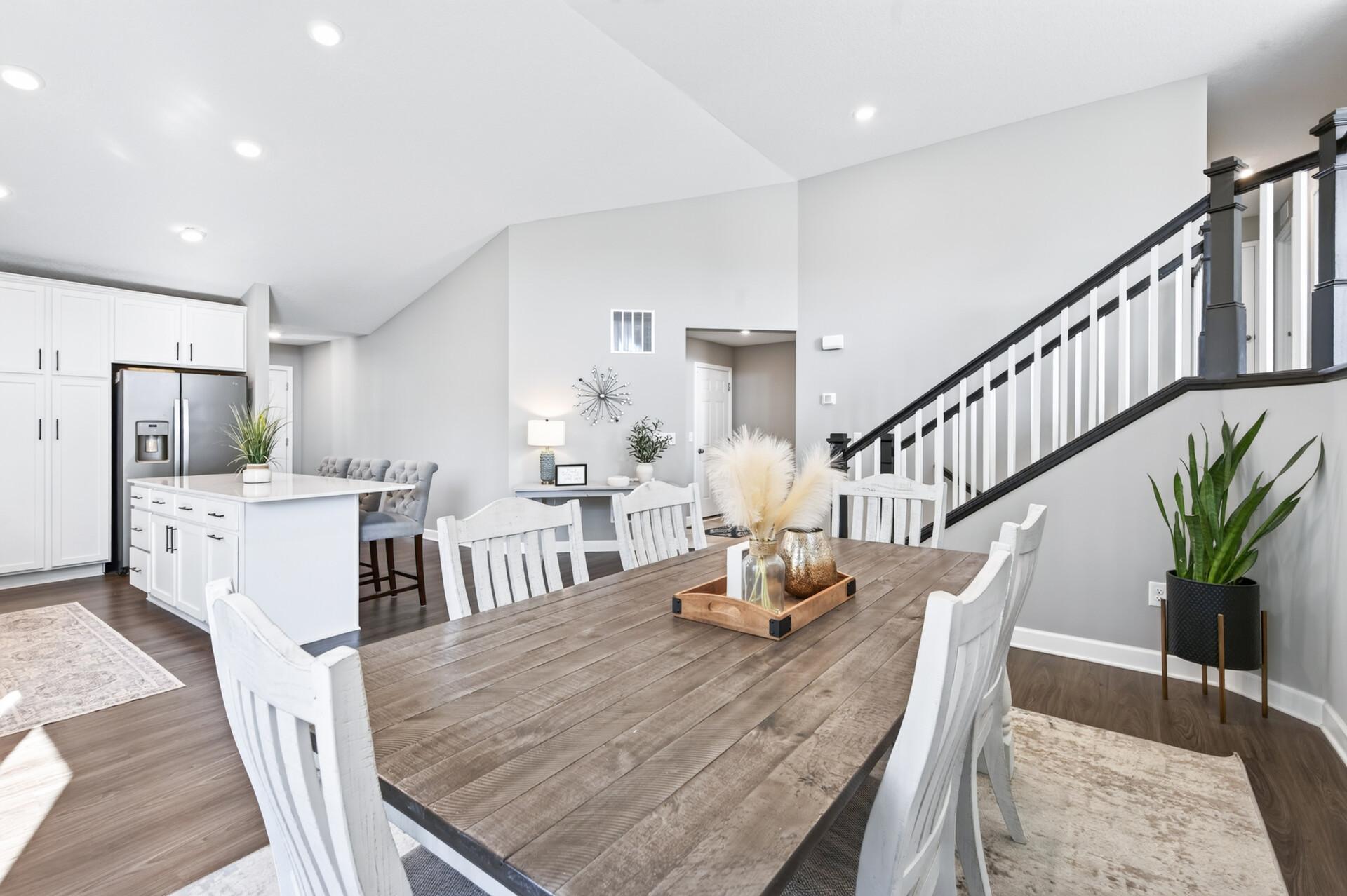 12857 Erskin Circle Ne Property Photo 12