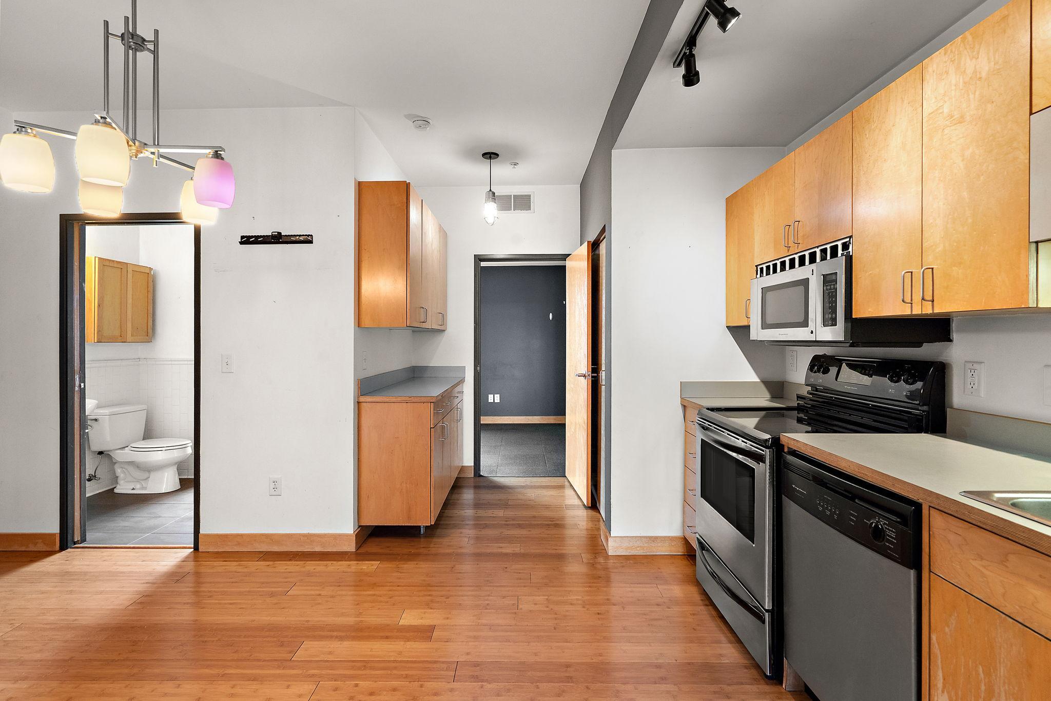 10 E 26th Street 311 Property Photo 13