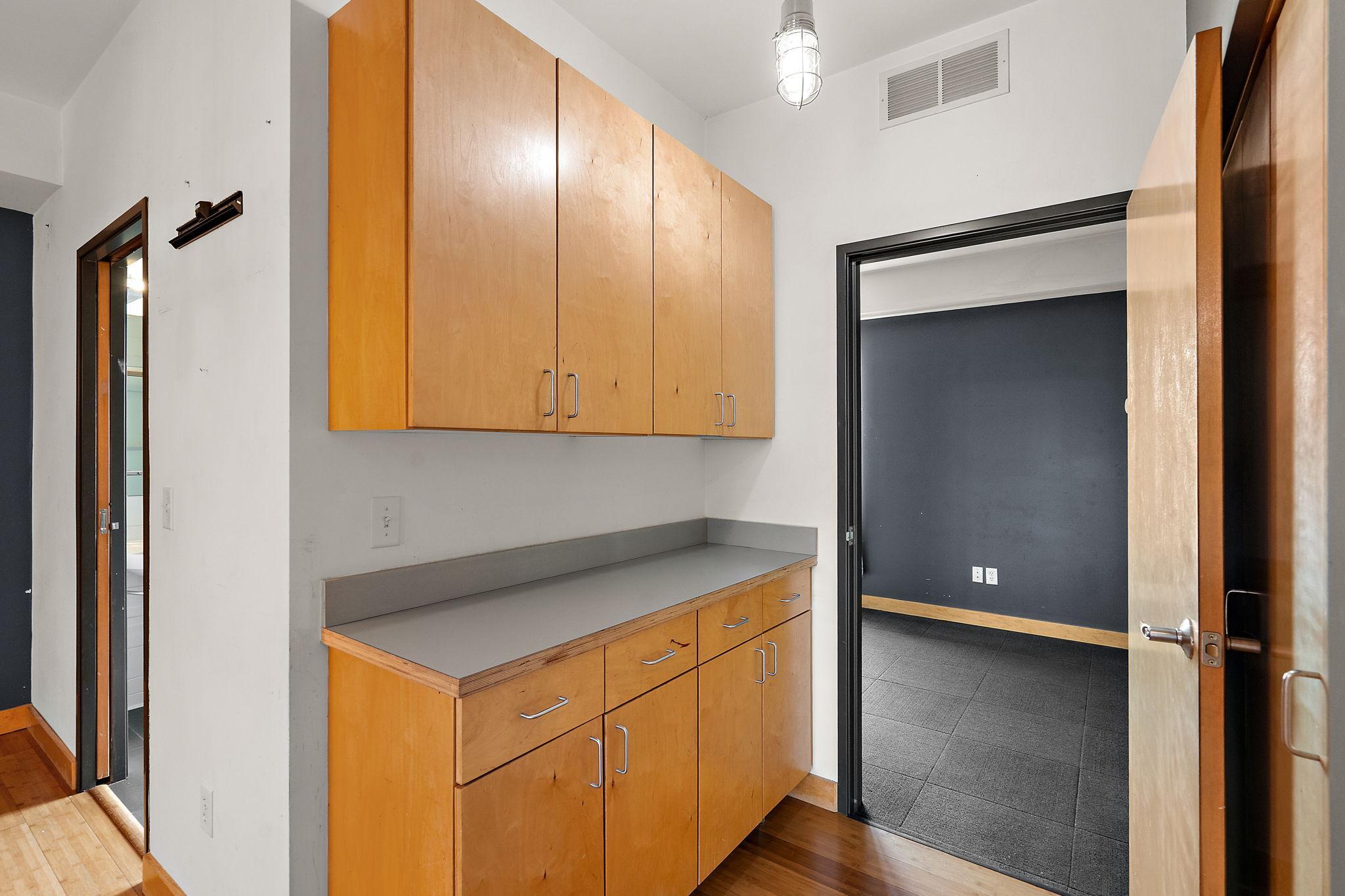 10 E 26th Street 311 Property Photo 15