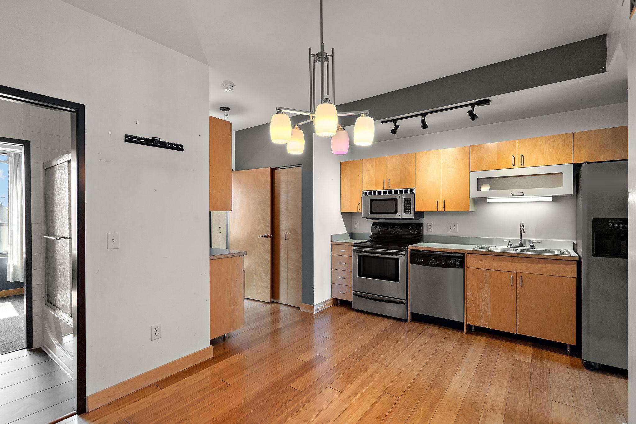 10 E 26th Street 311 Property Photo 26