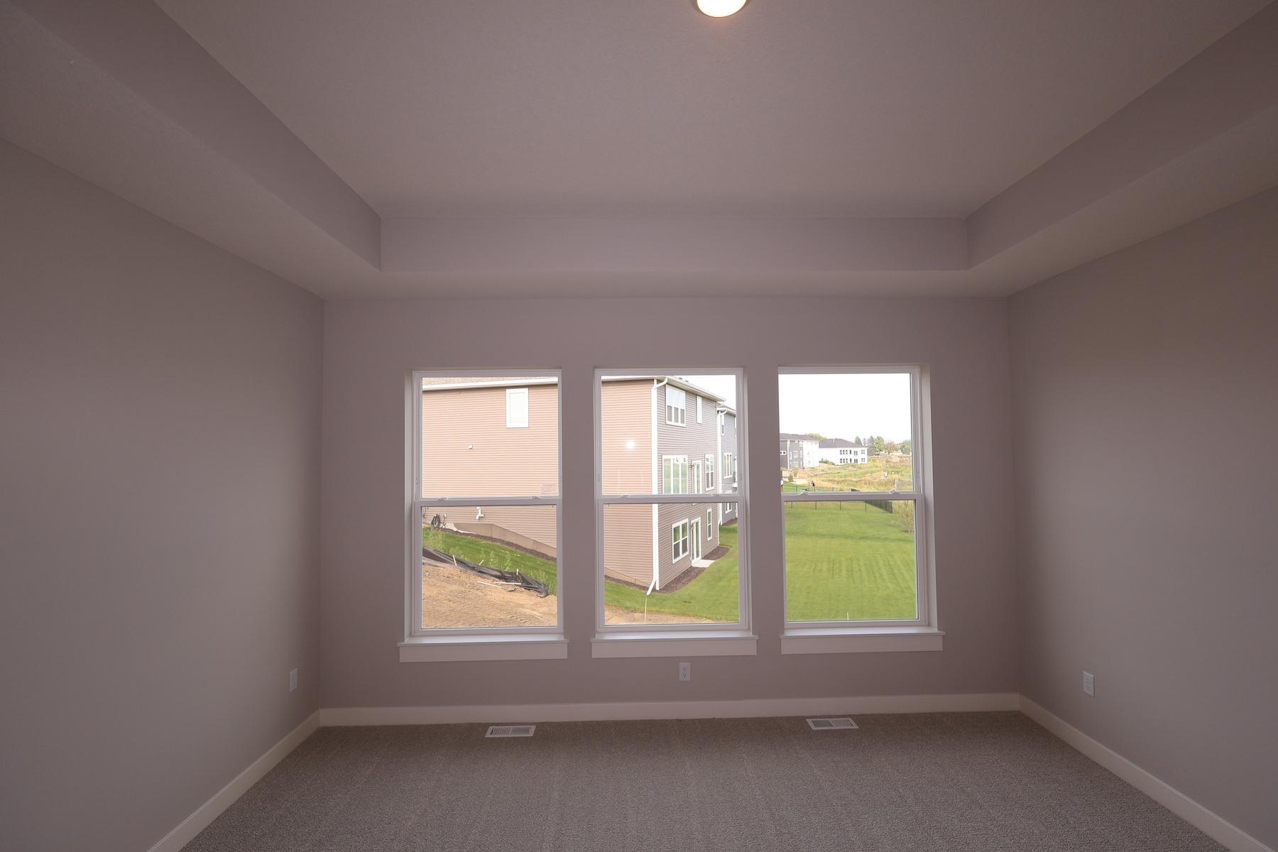 11646 Harbor Circle N Property Photo 11