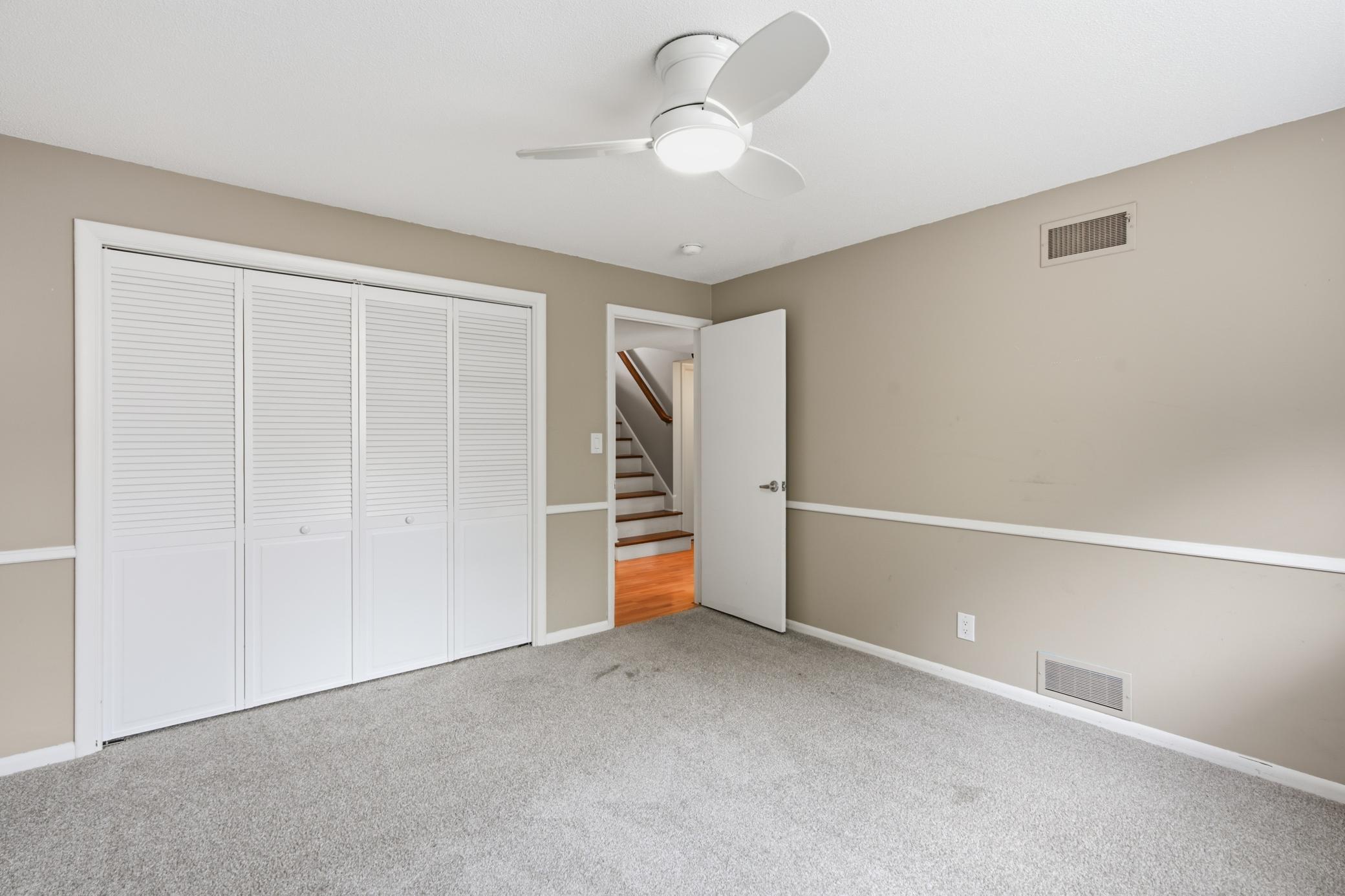 7001 Lanham Lane Property Photo 23