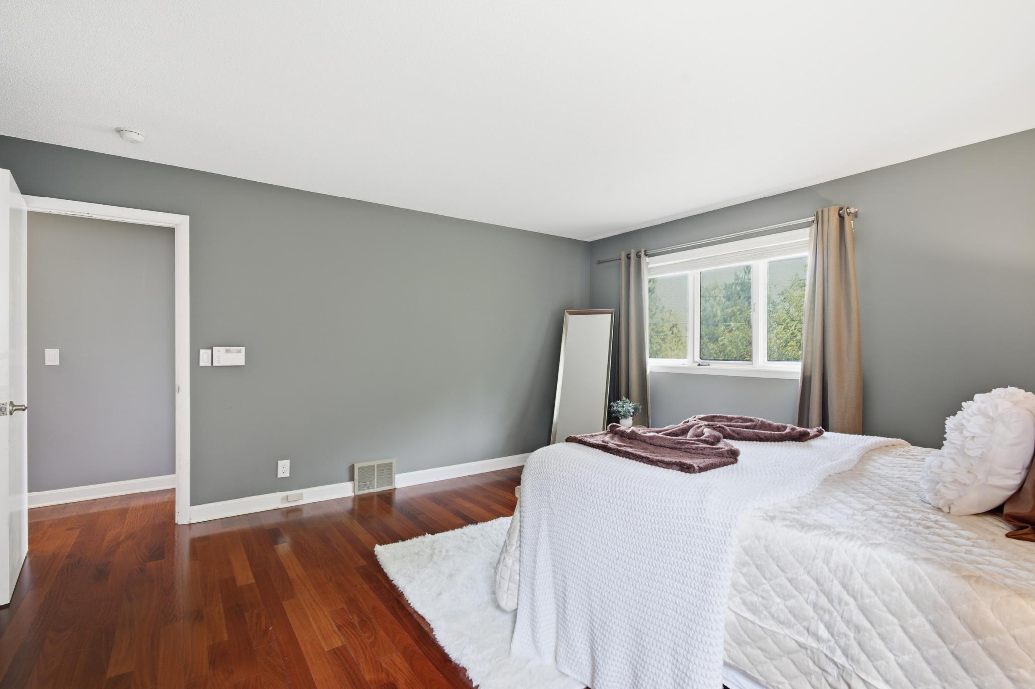 7001 Lanham Lane Property Photo 36