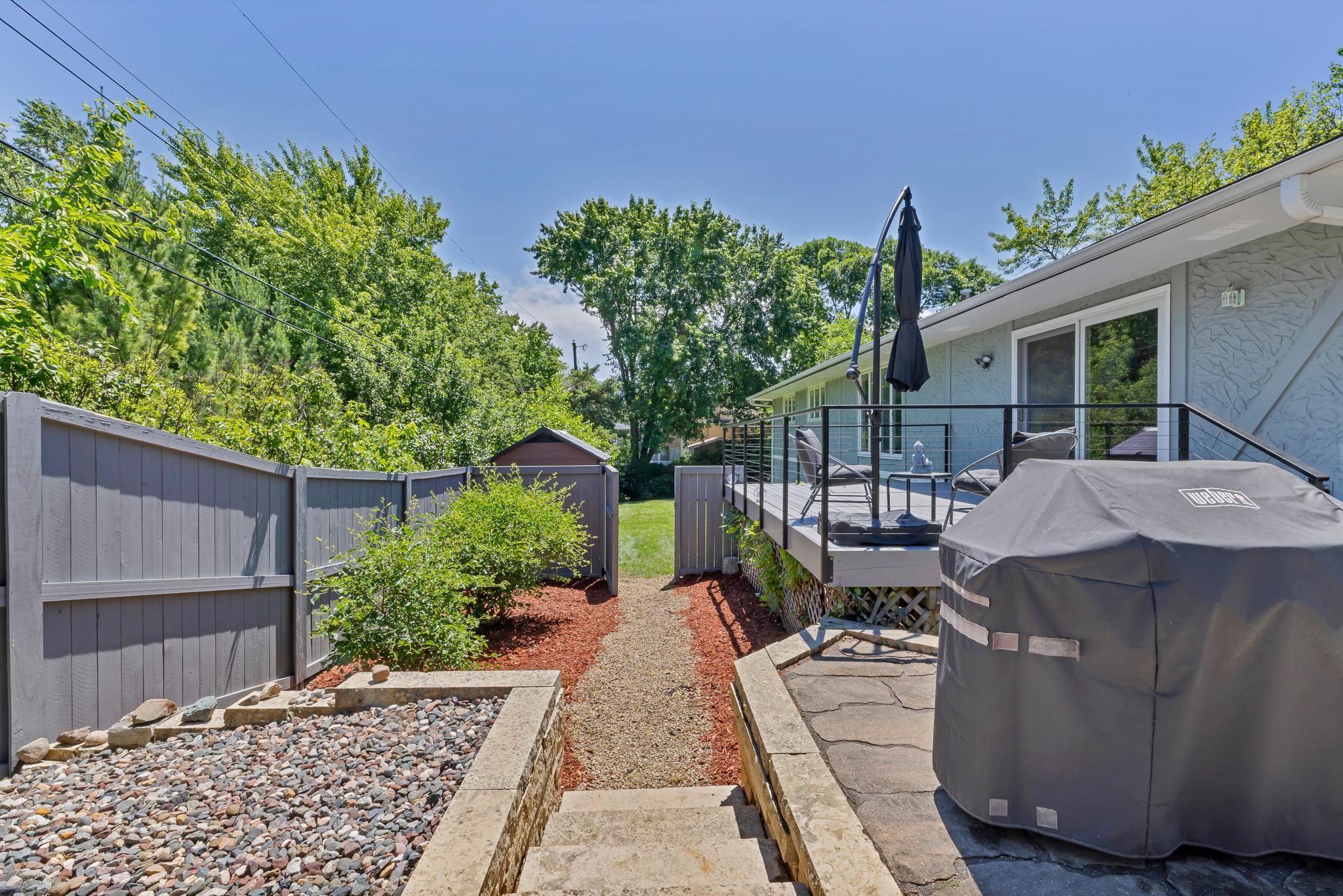7001 Lanham Lane Property Photo 47