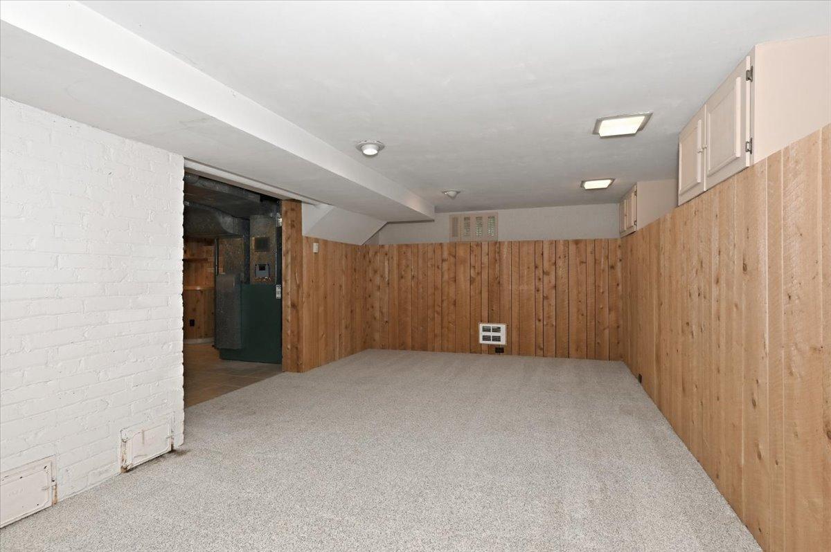 130 Laurie Street Property Photo 32