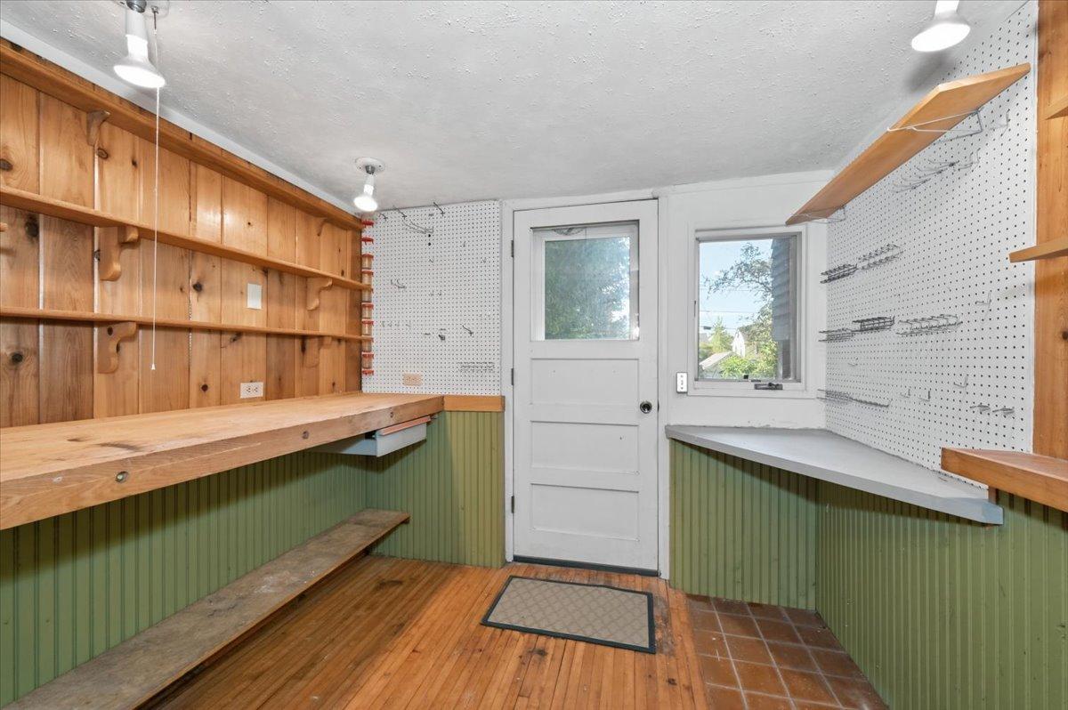 130 Laurie Street Property Photo 36