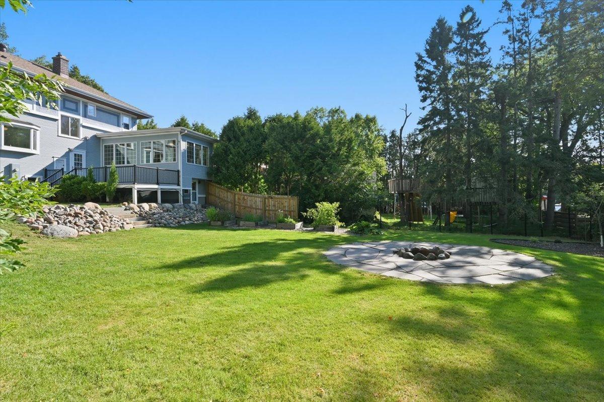 130 Laurie Street Property Photo 42
