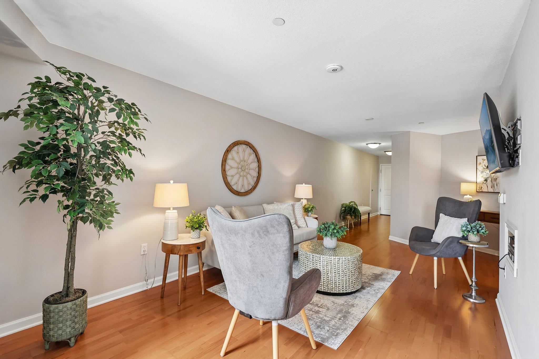 500 E Grant Street 311 Property Photo 16