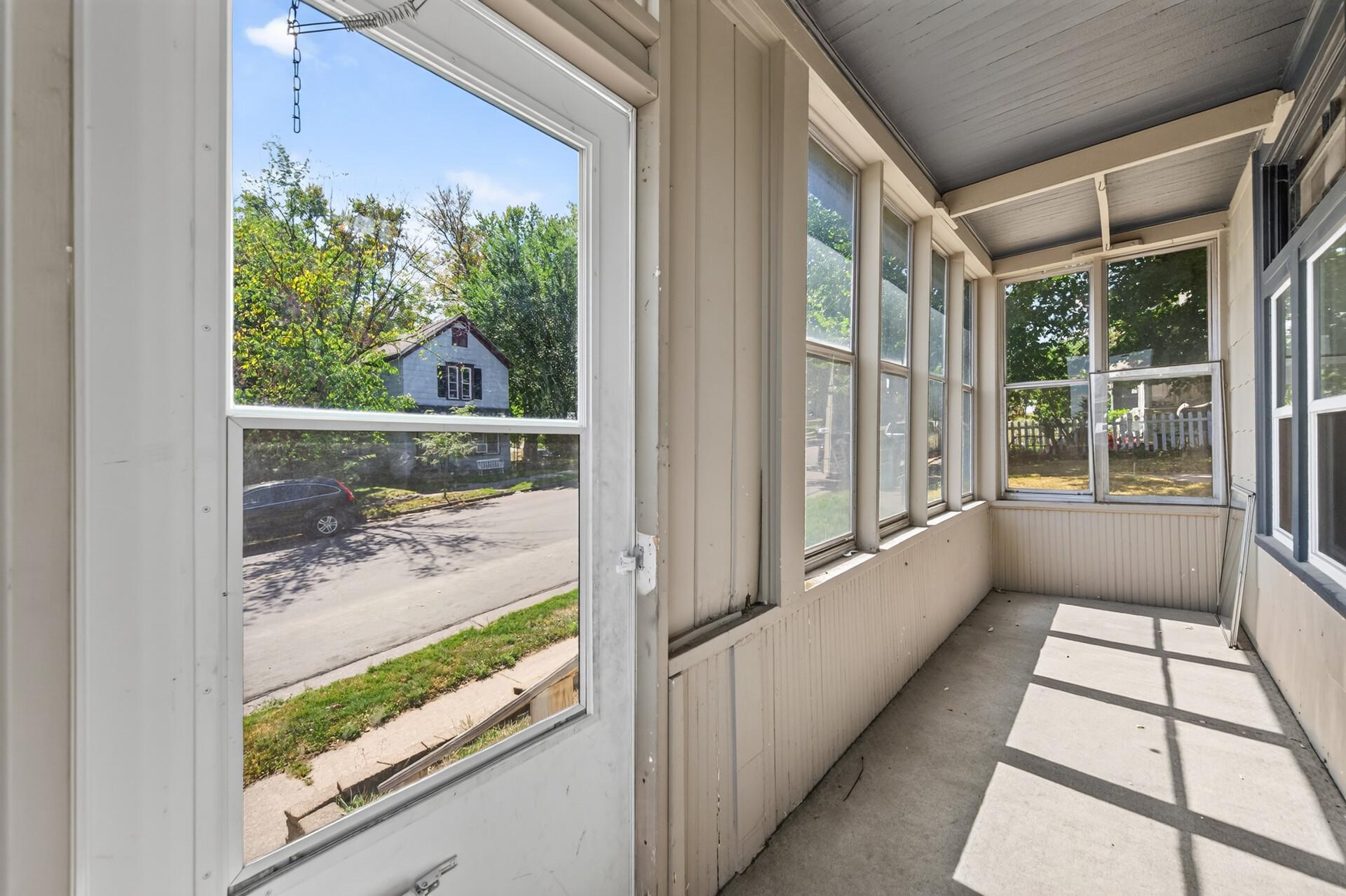807 Case Avenue Property Photo 4
