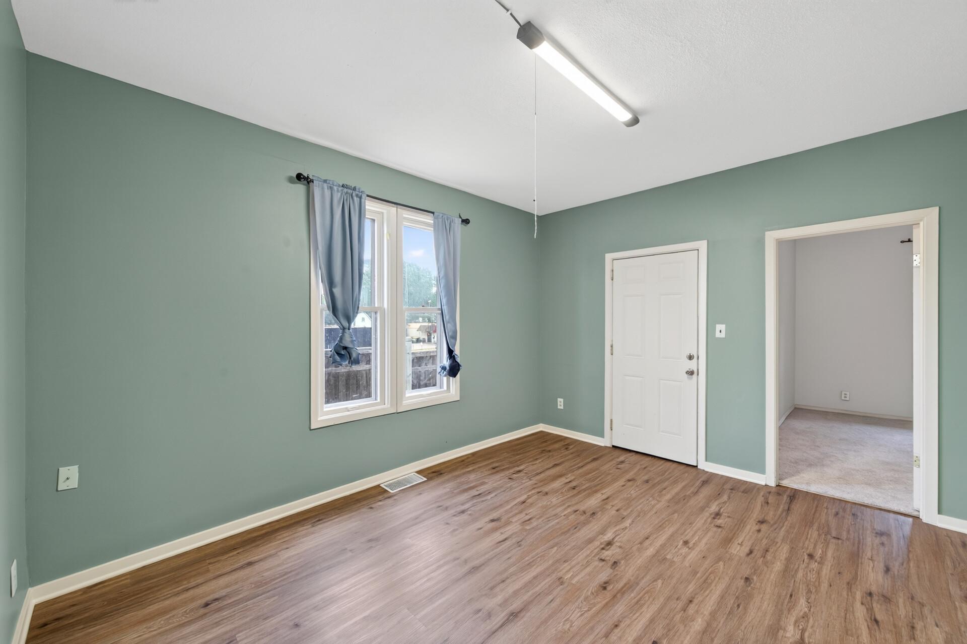 807 Case Avenue Property Photo 7