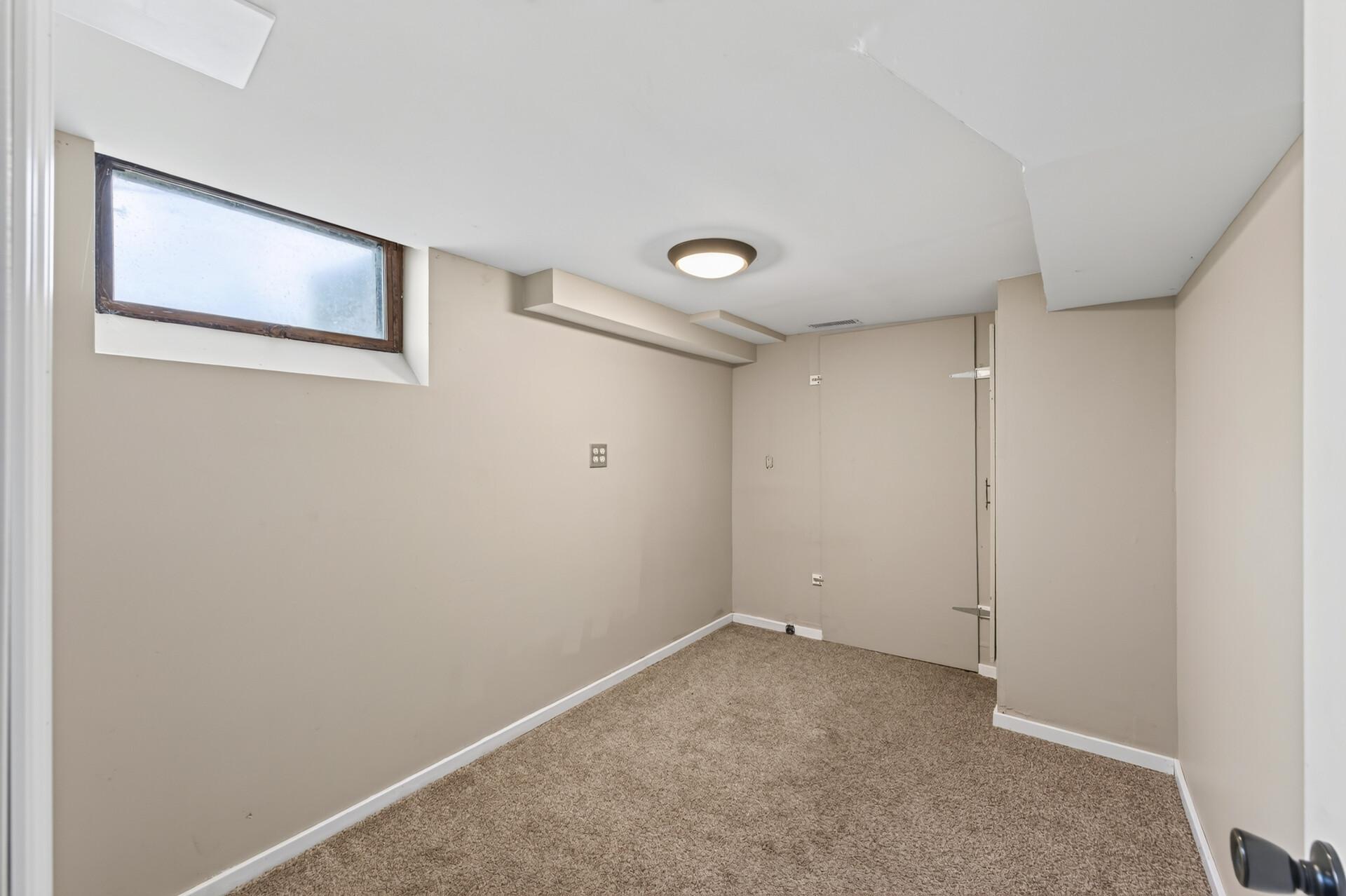 807 Case Avenue Property Photo 14