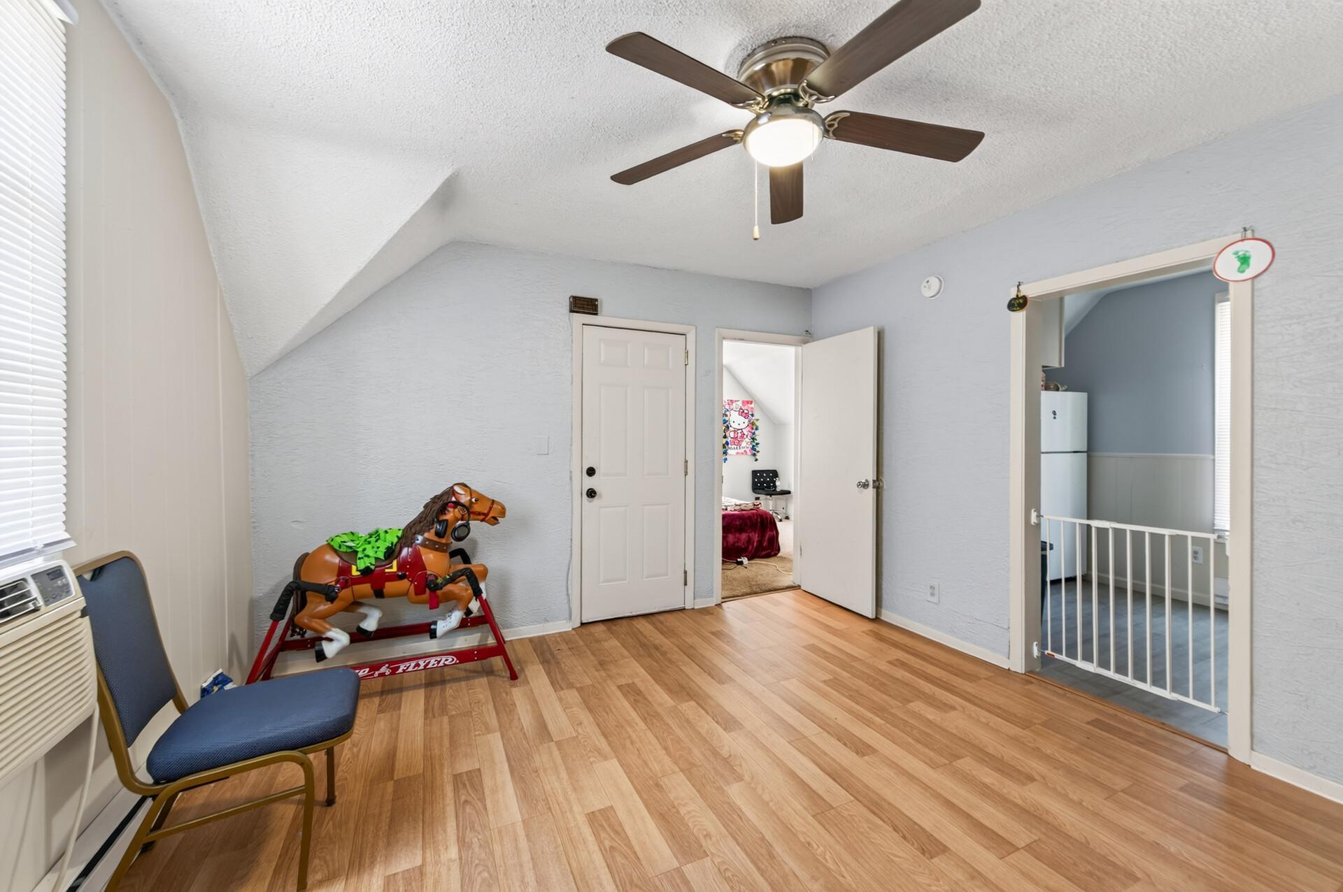 807 Case Avenue Property Photo 20