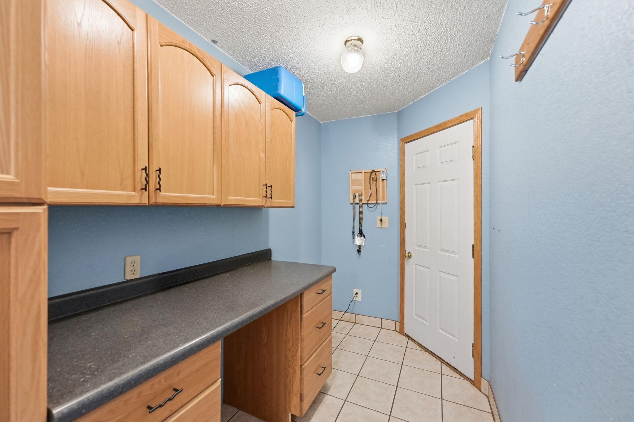 315 Barracuda Avenue Ne Property Photo 8