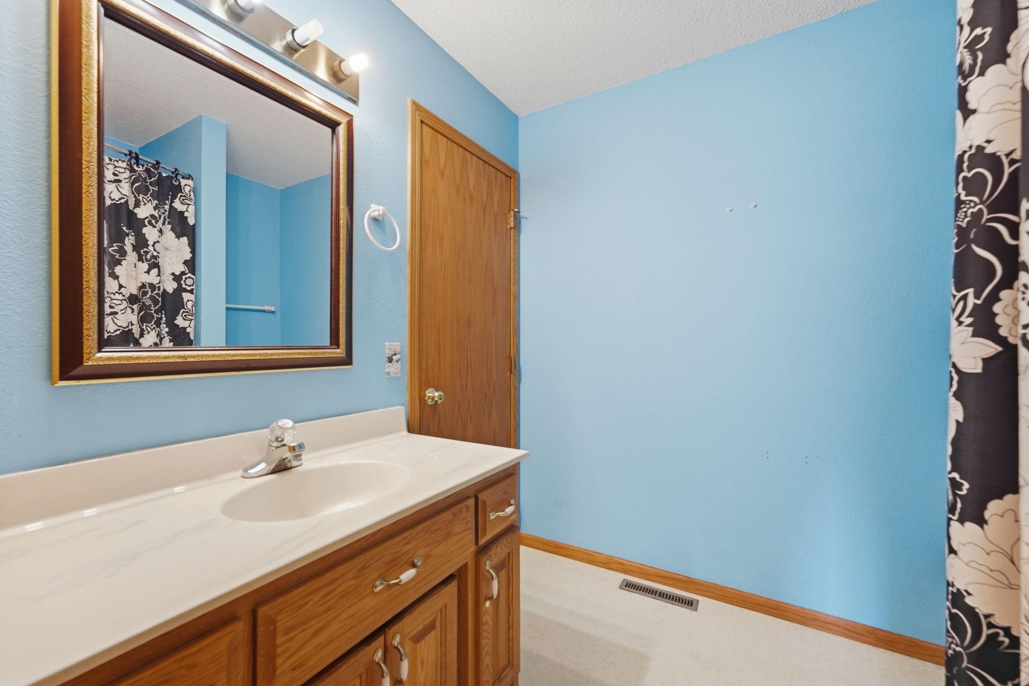 315 Barracuda Avenue Ne Property Photo 21