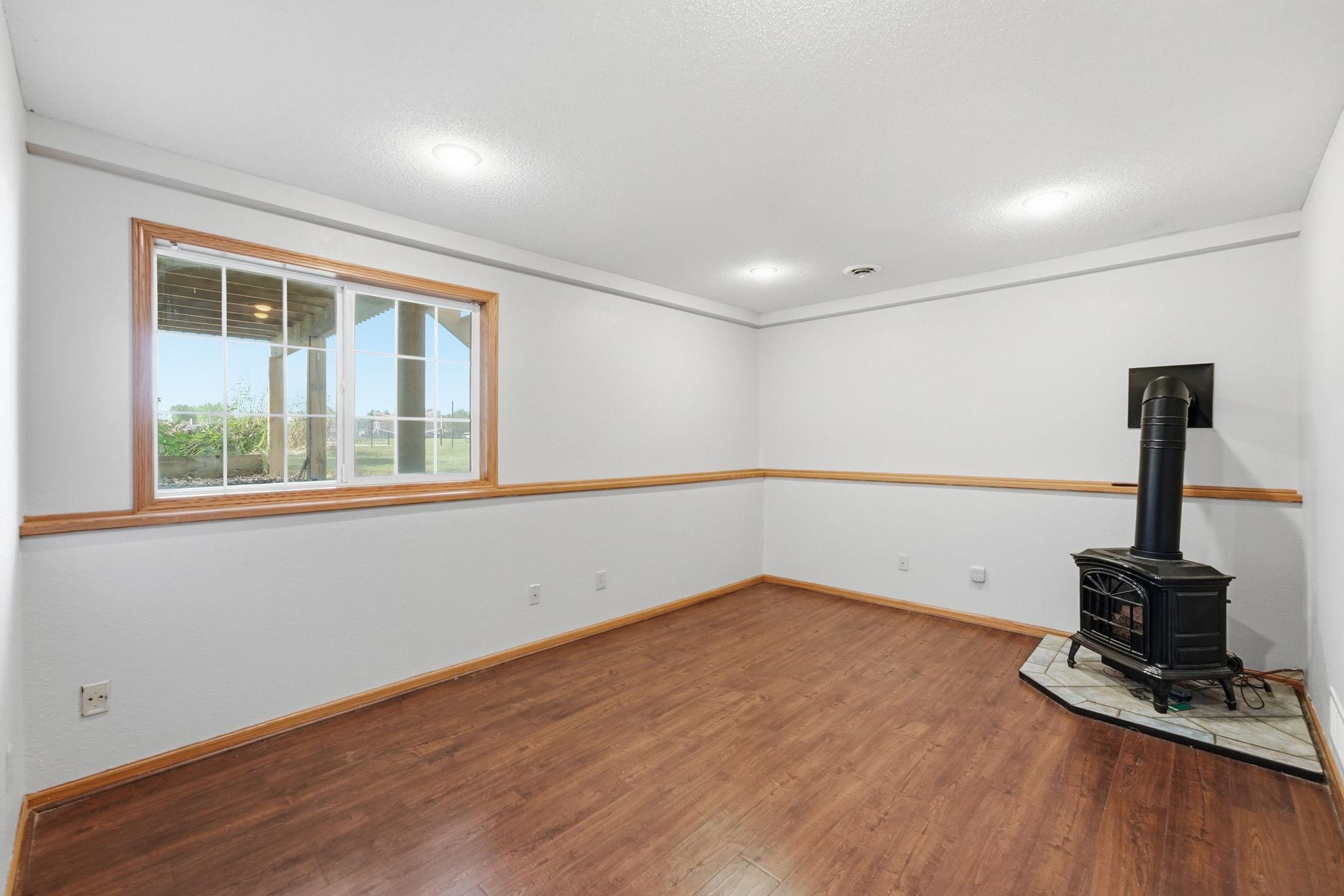 315 Barracuda Avenue Ne Property Photo 25