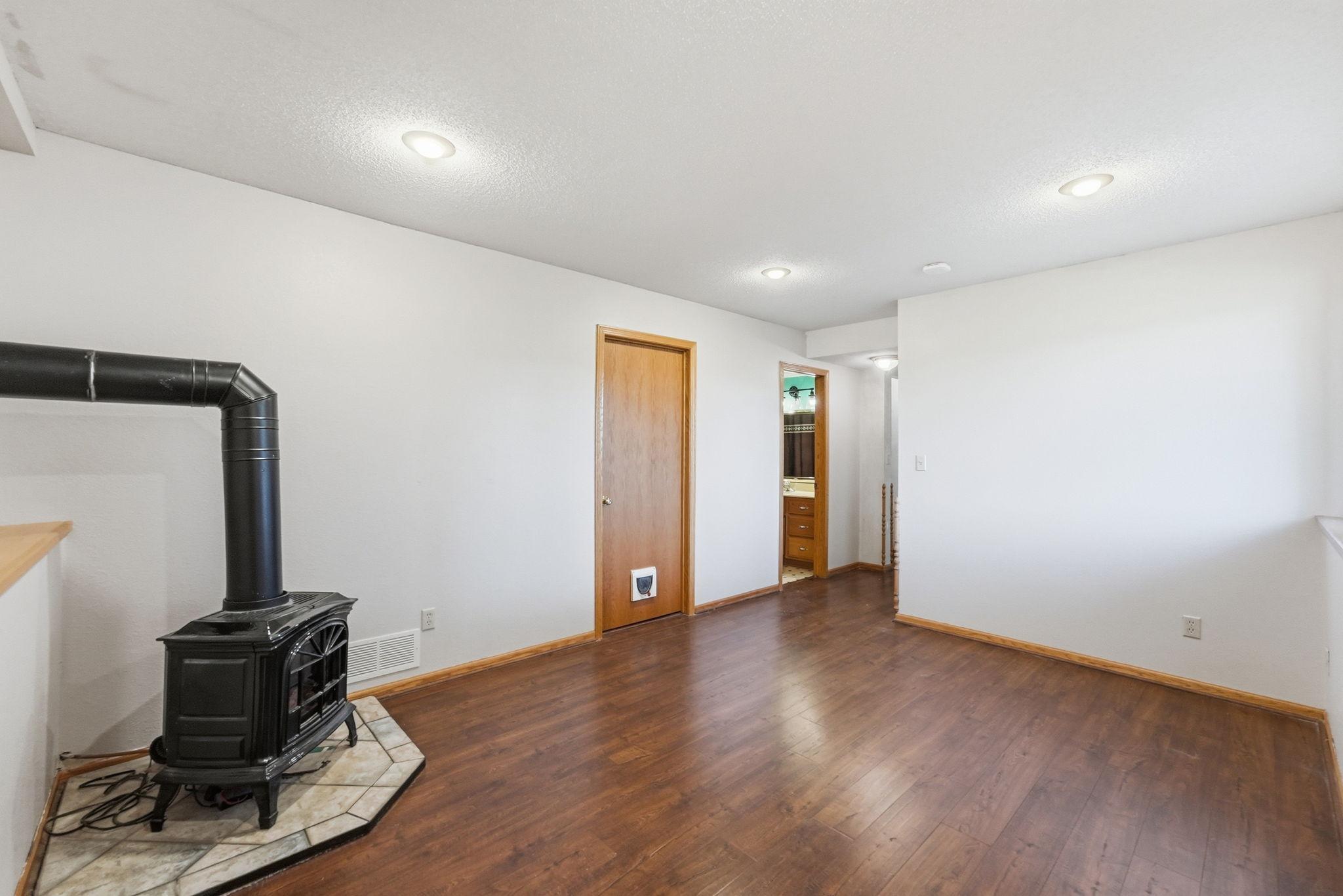 315 Barracuda Avenue Ne Property Photo 27