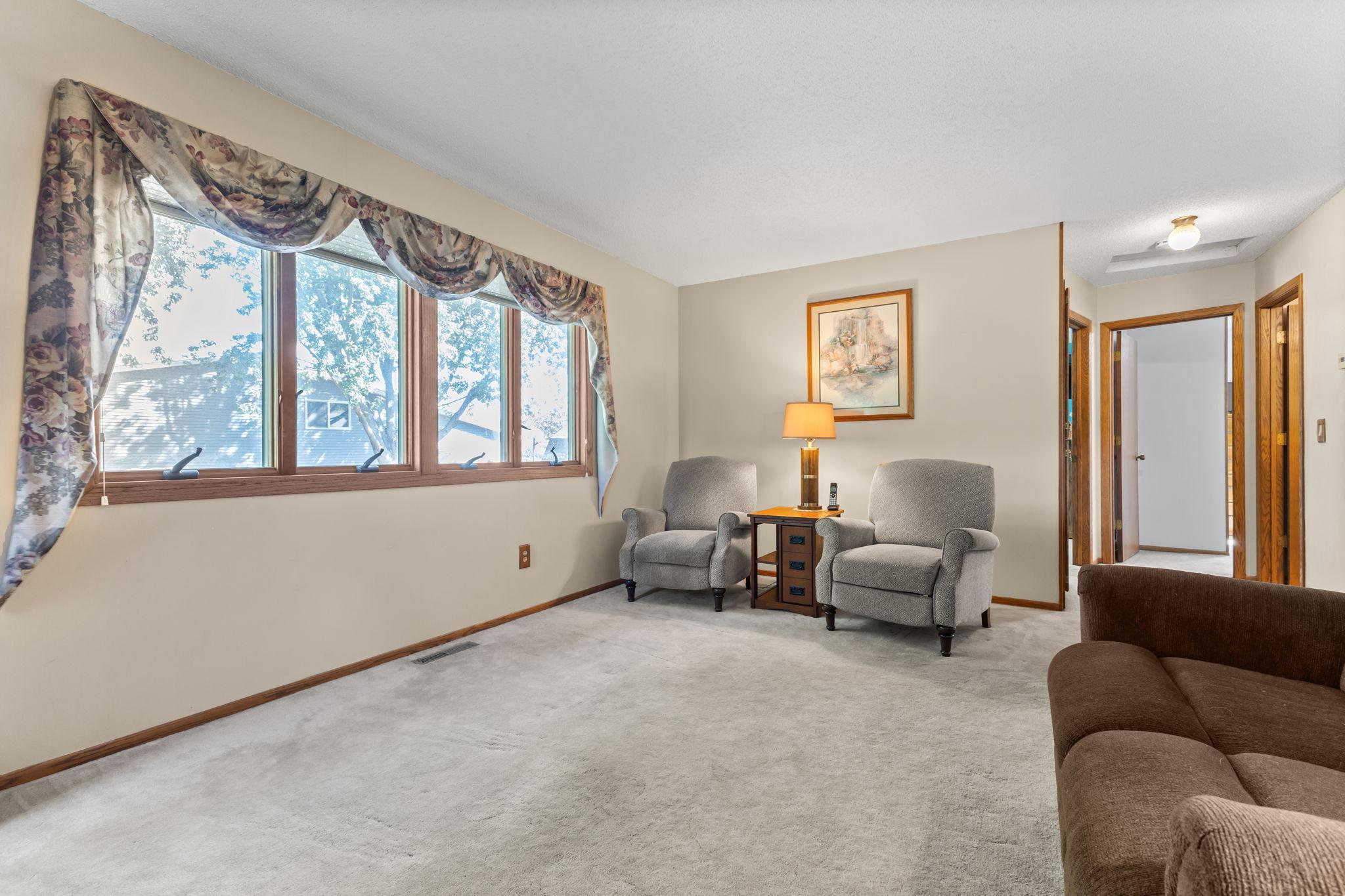 2679 Guthrie Avenue N Property Photo 23
