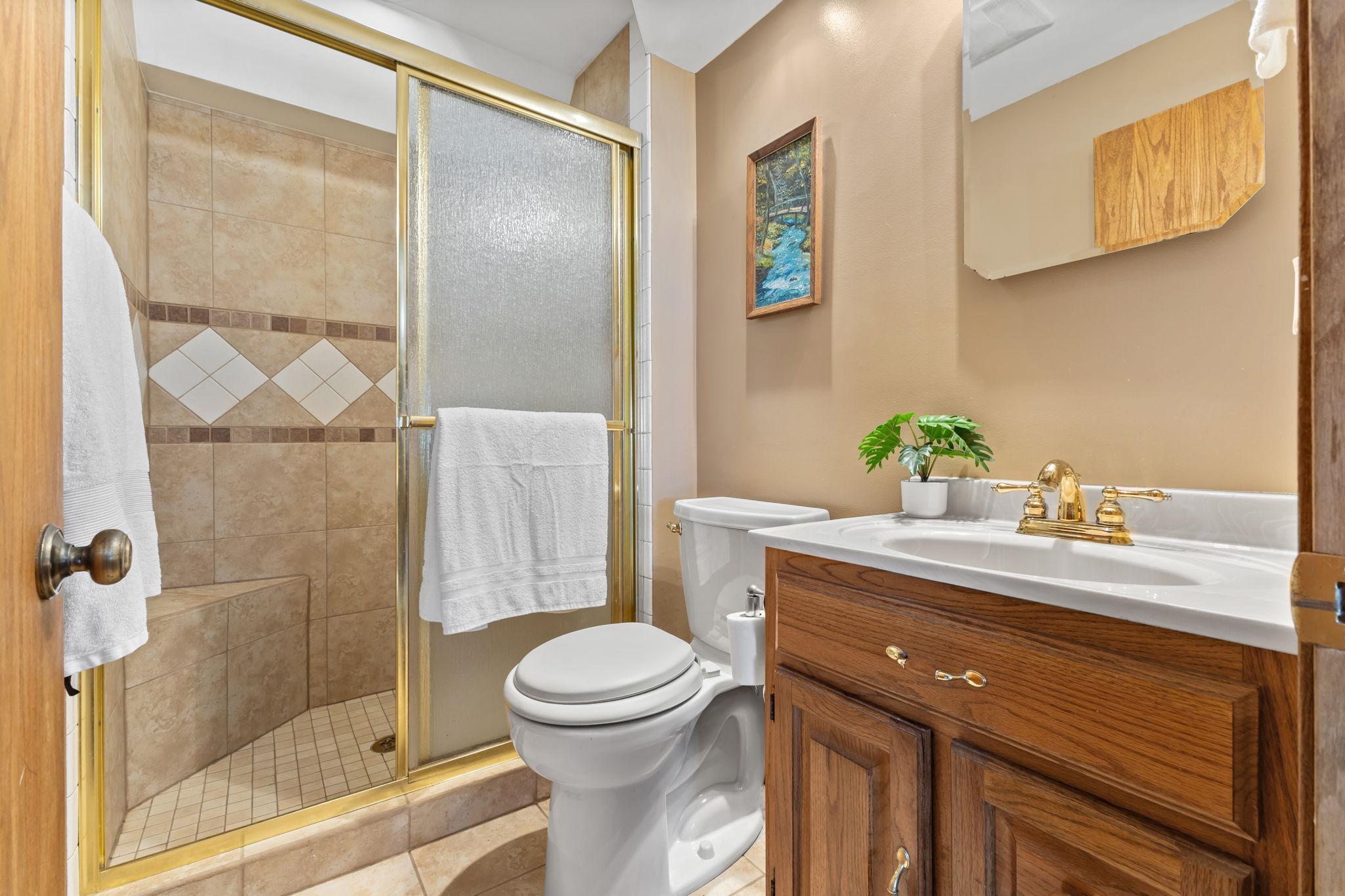 2679 Guthrie Avenue N Property Photo 32