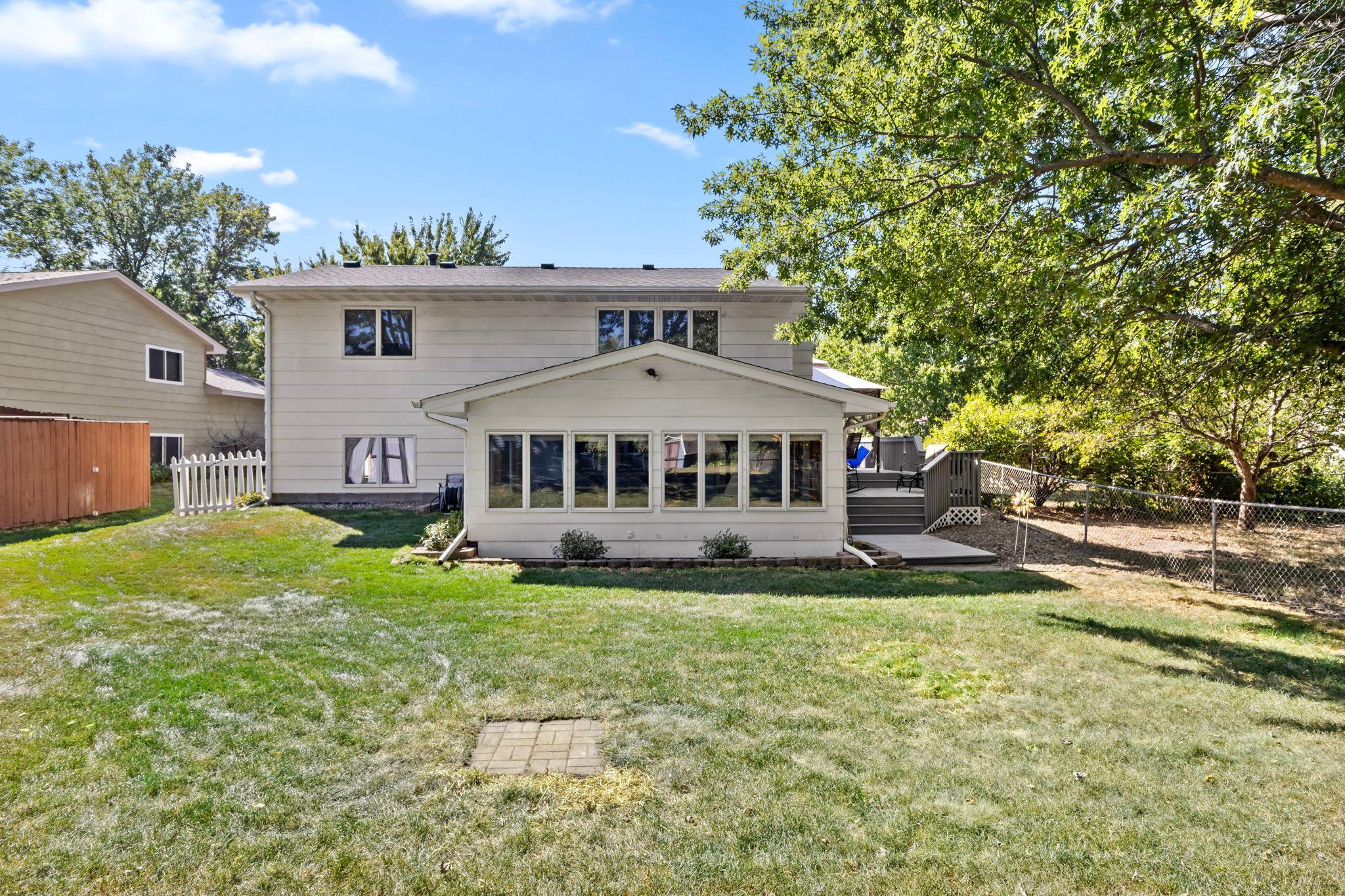 2679 Guthrie Avenue N Property Photo 47