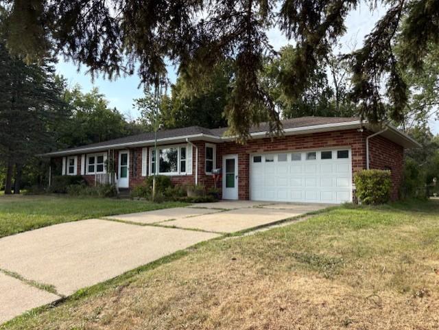 1445 Floral Drive W Property Photo 1