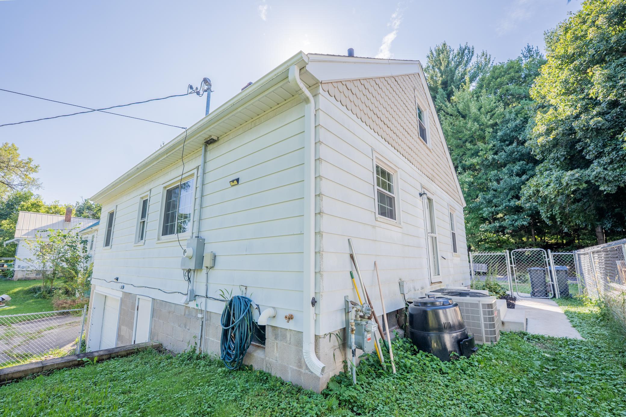 525 Bergen Avenue Property Photo 32