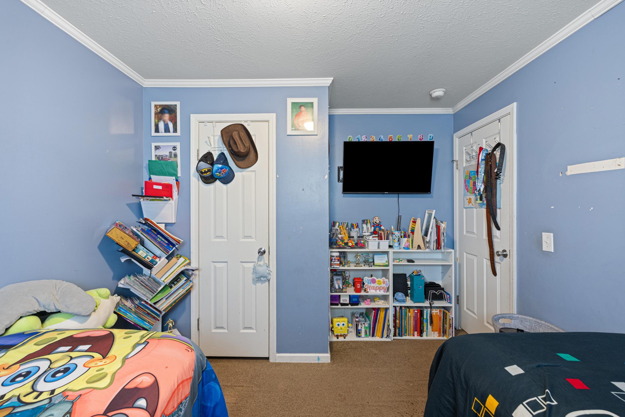 1360 Rolling Hills Drive Property Photo 13