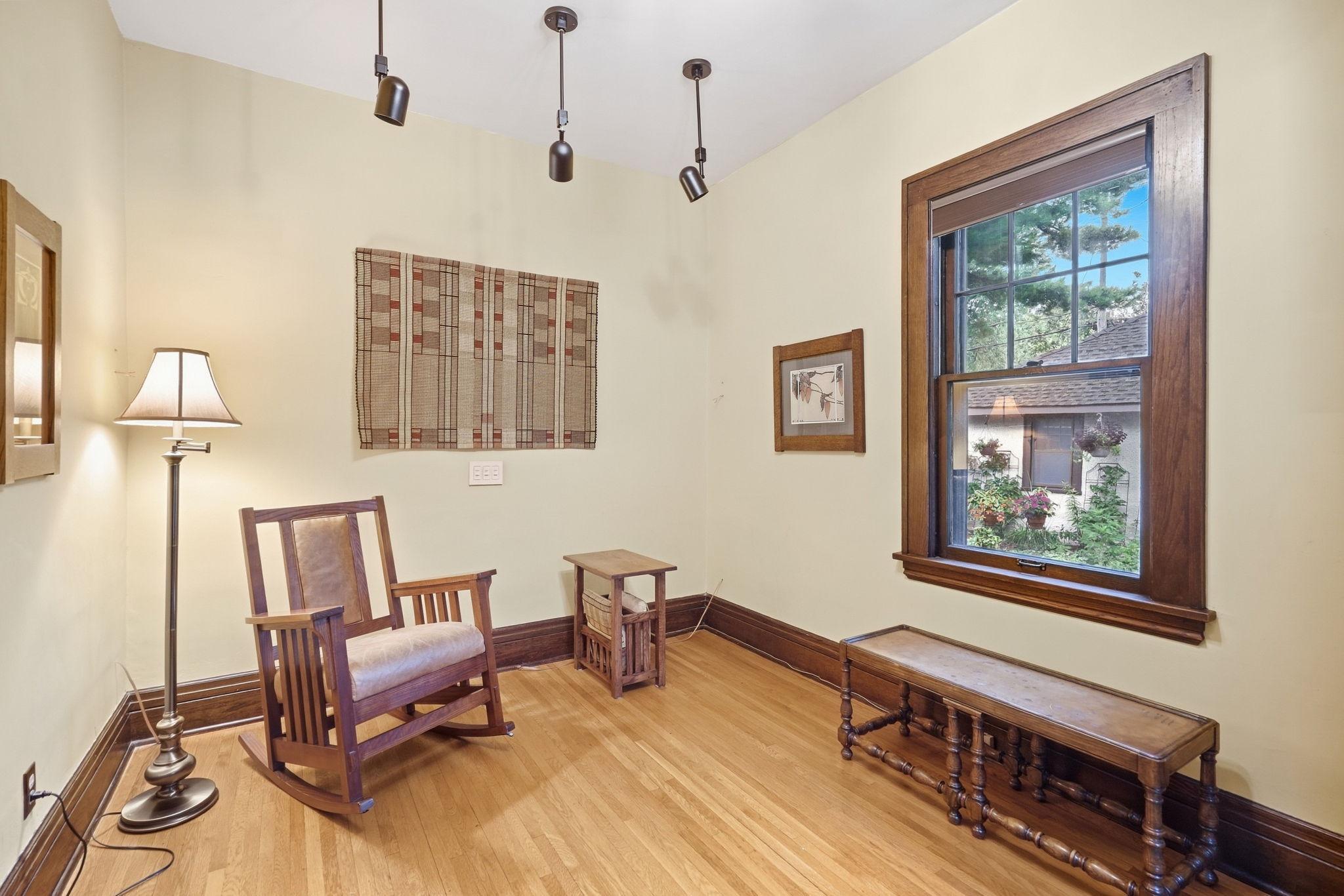 4355 Garfield Avenue Property Photo 10