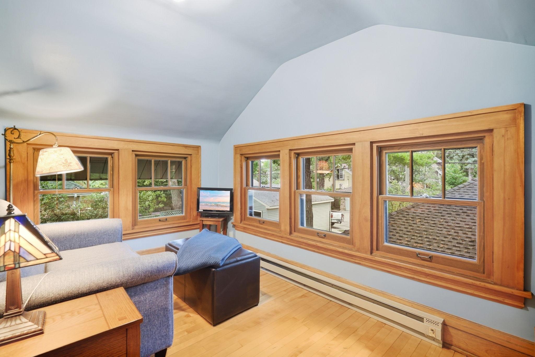 4355 Garfield Avenue Property Photo 20