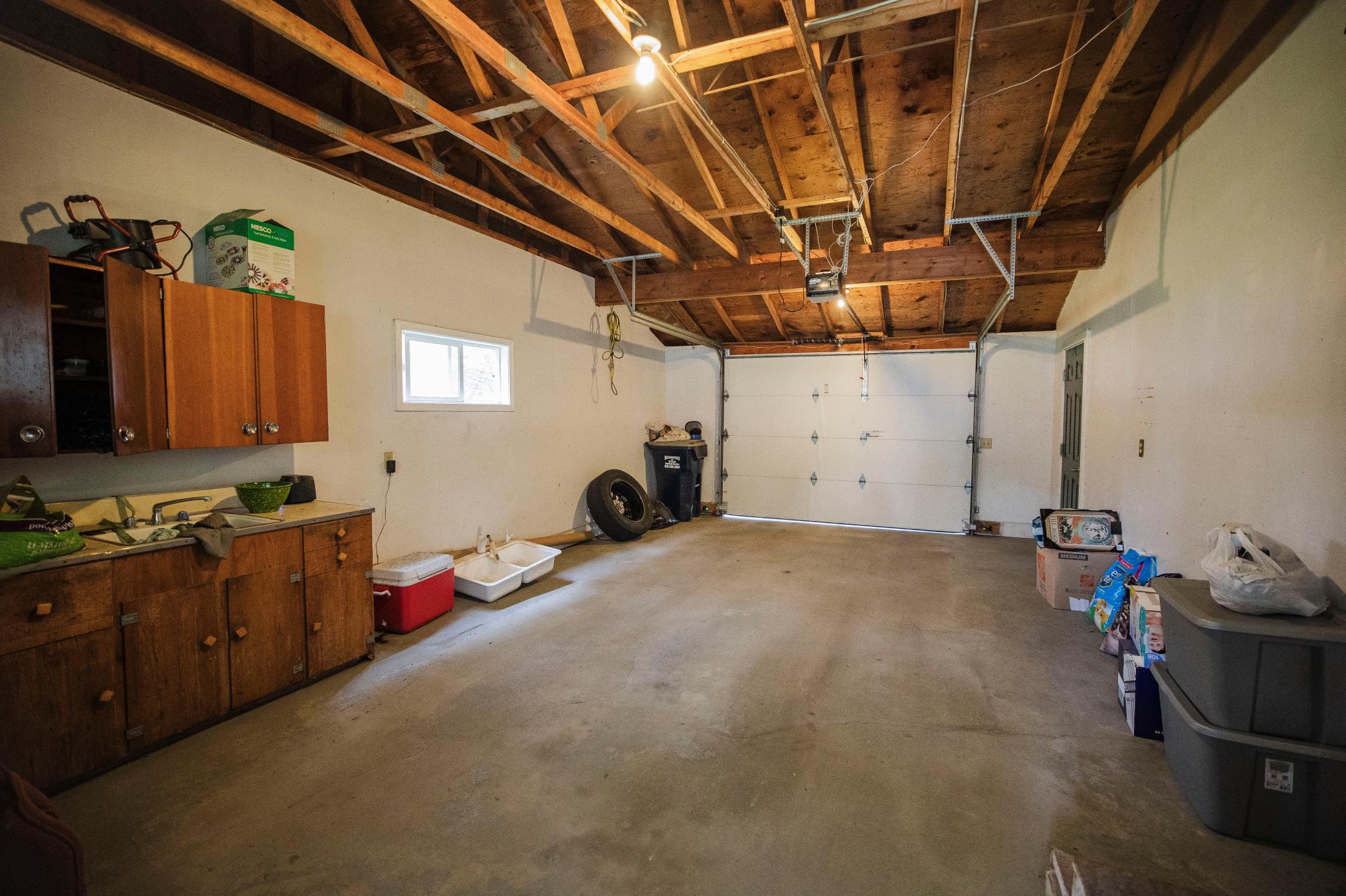 500 2nd Street E Property Photo 14