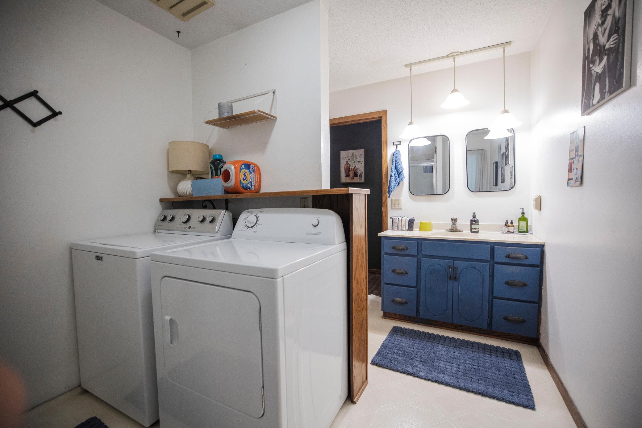 500 2nd Street E Property Photo 37