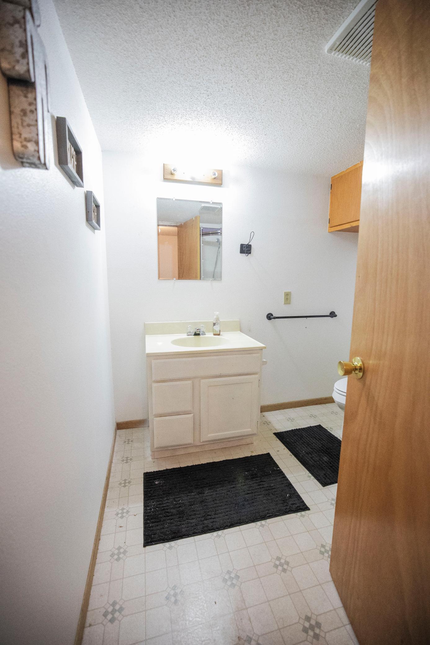 500 2nd Street E Property Photo 55