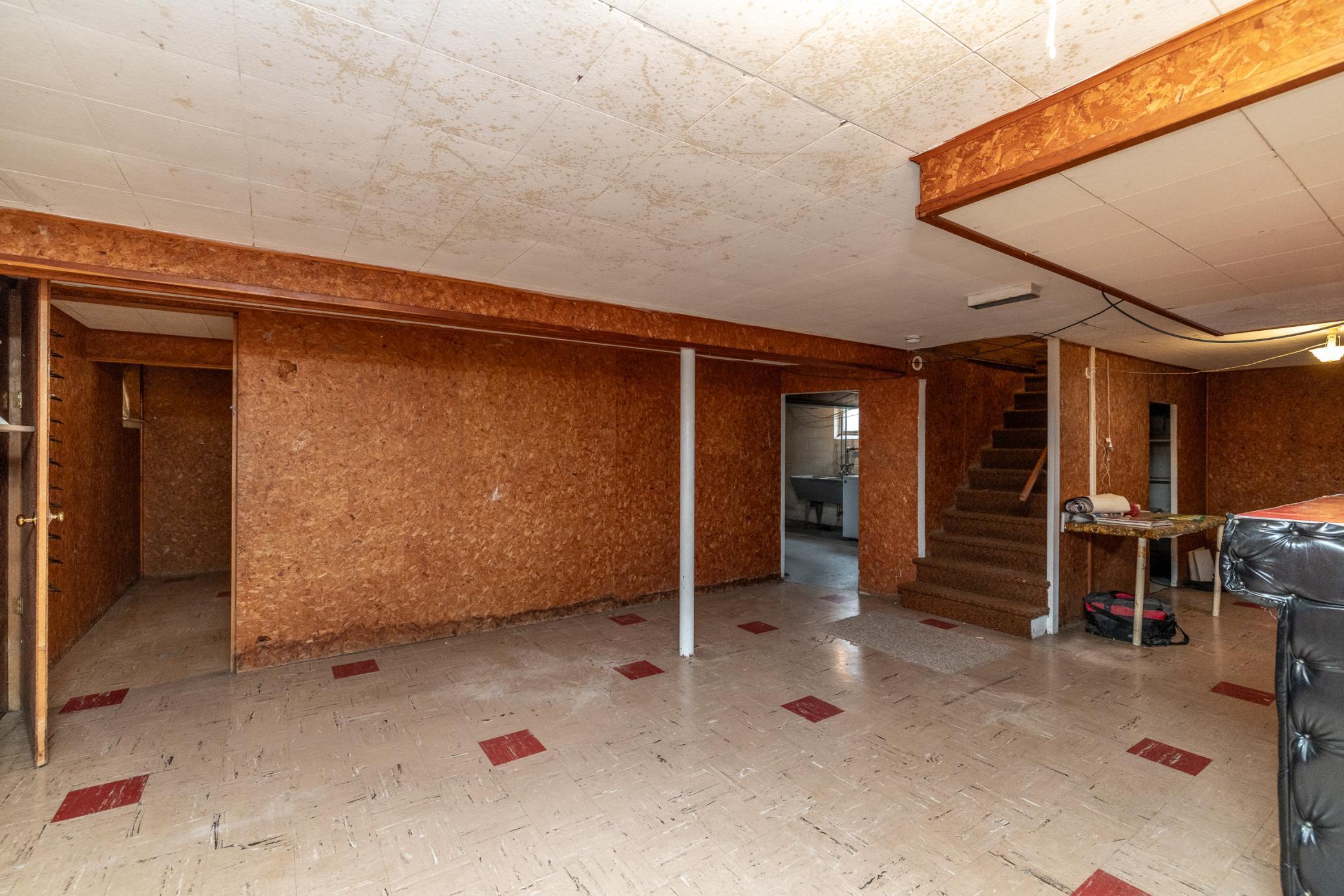 1015 Lafond Avenue Property Photo 22