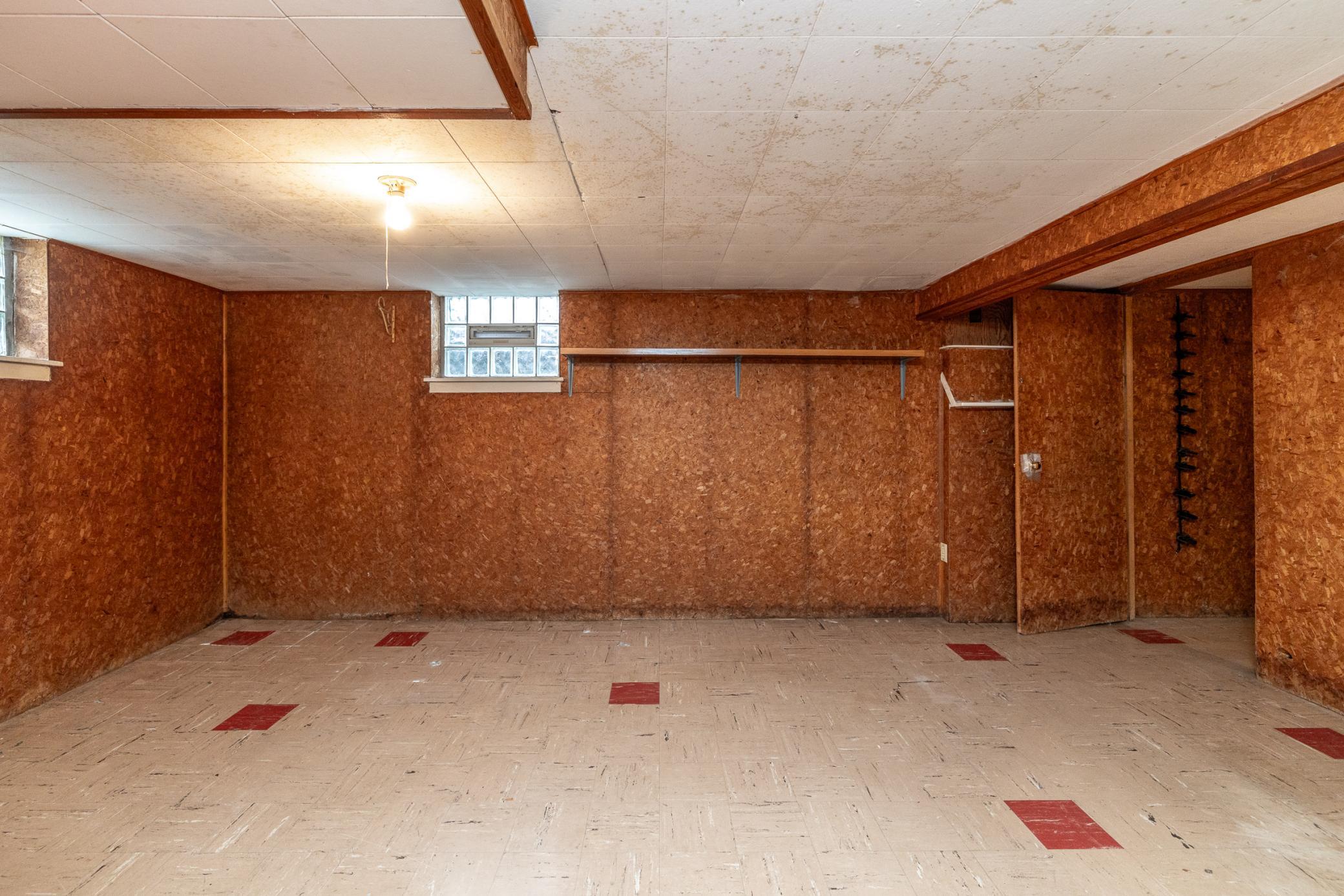 1015 Lafond Avenue Property Photo 23