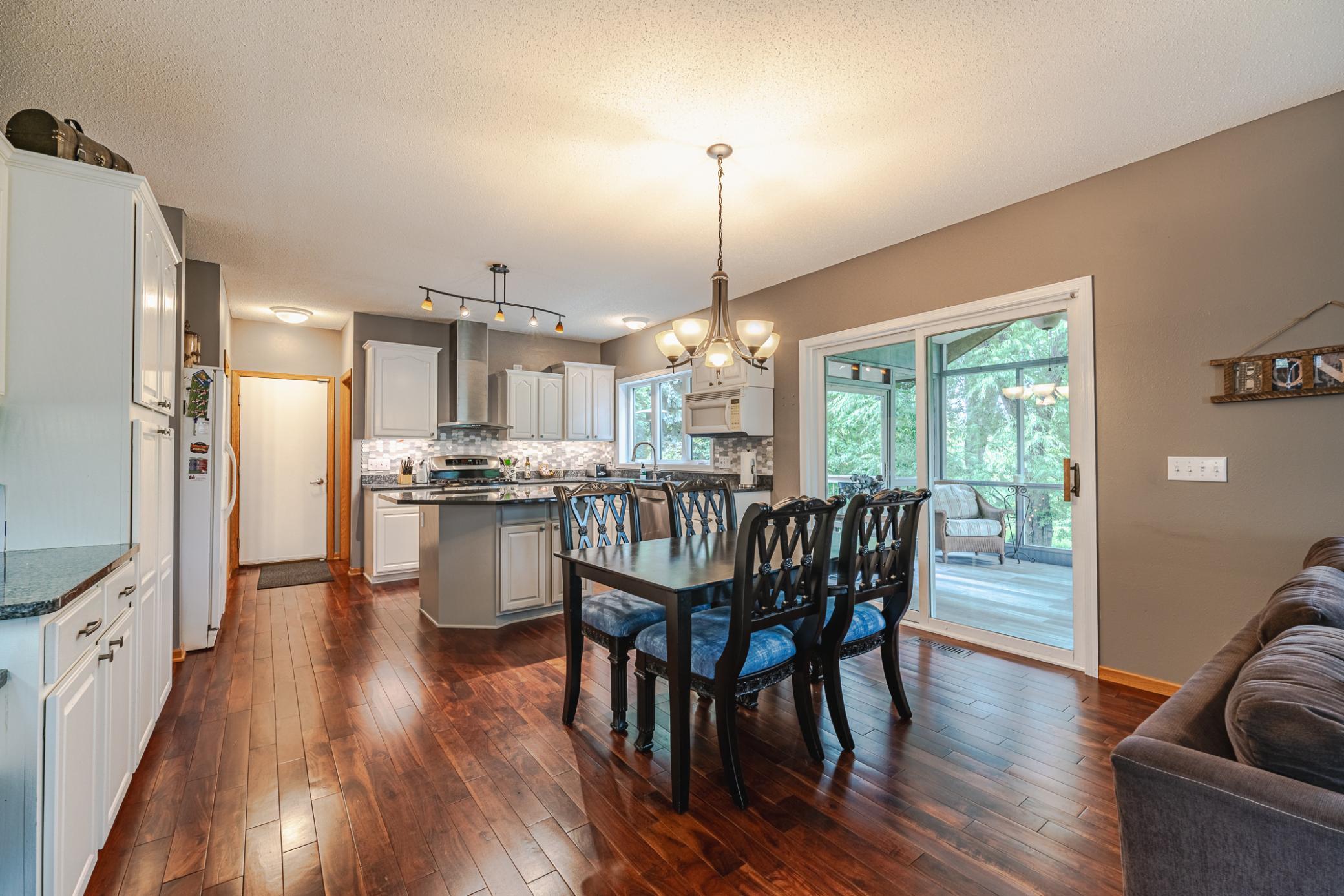 8348 Foxberry Drive Property Photo 12