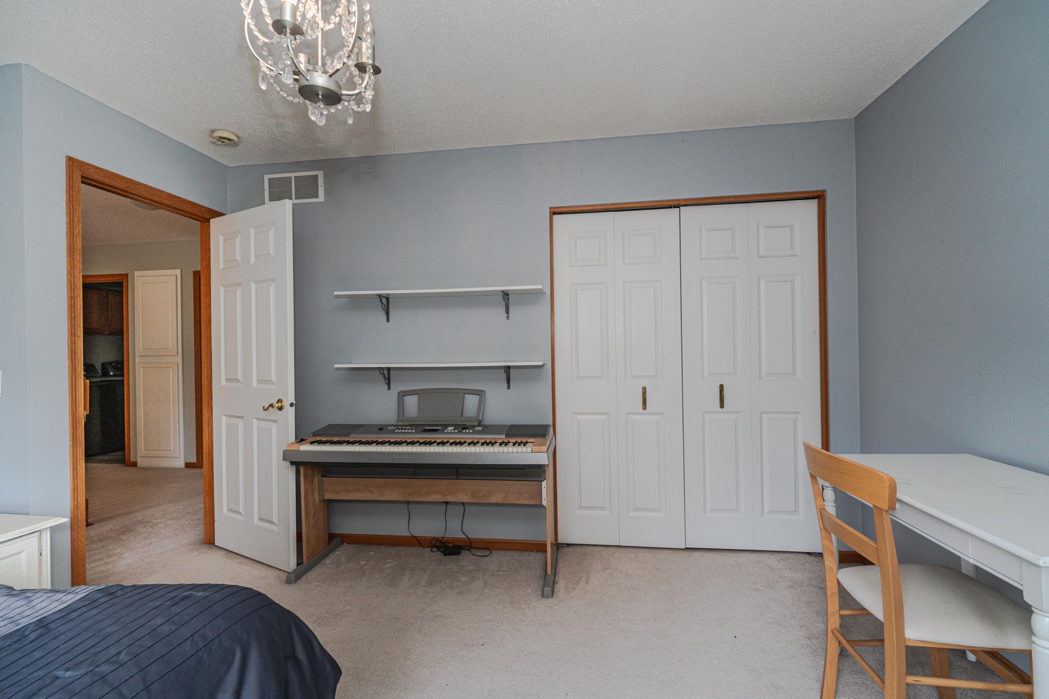 8348 Foxberry Drive Property Photo 26