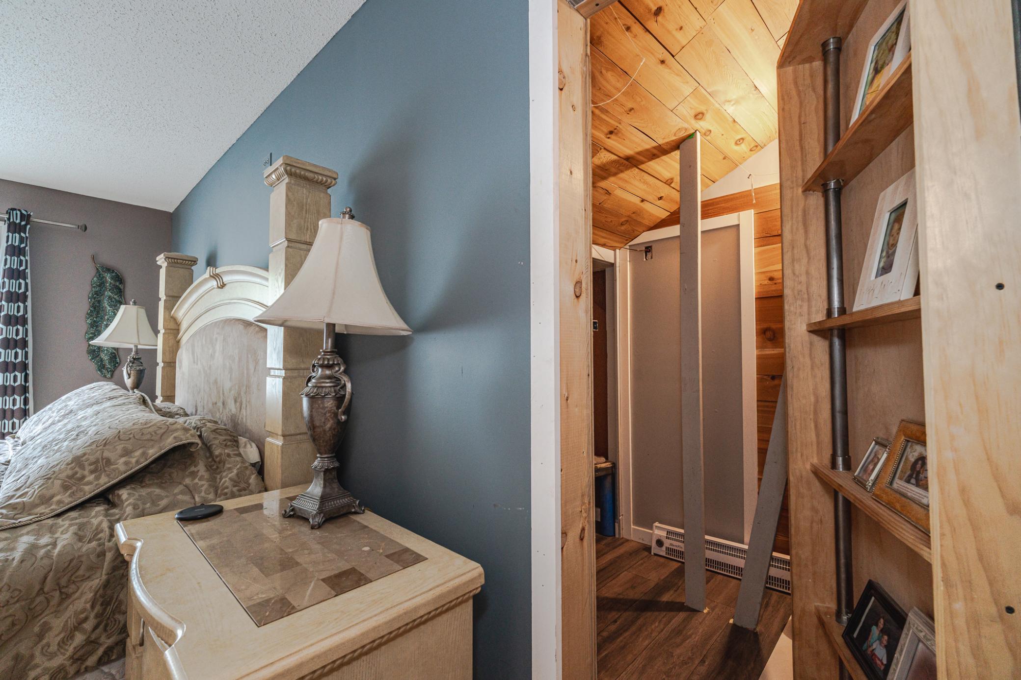 8348 Foxberry Drive Property Photo 34