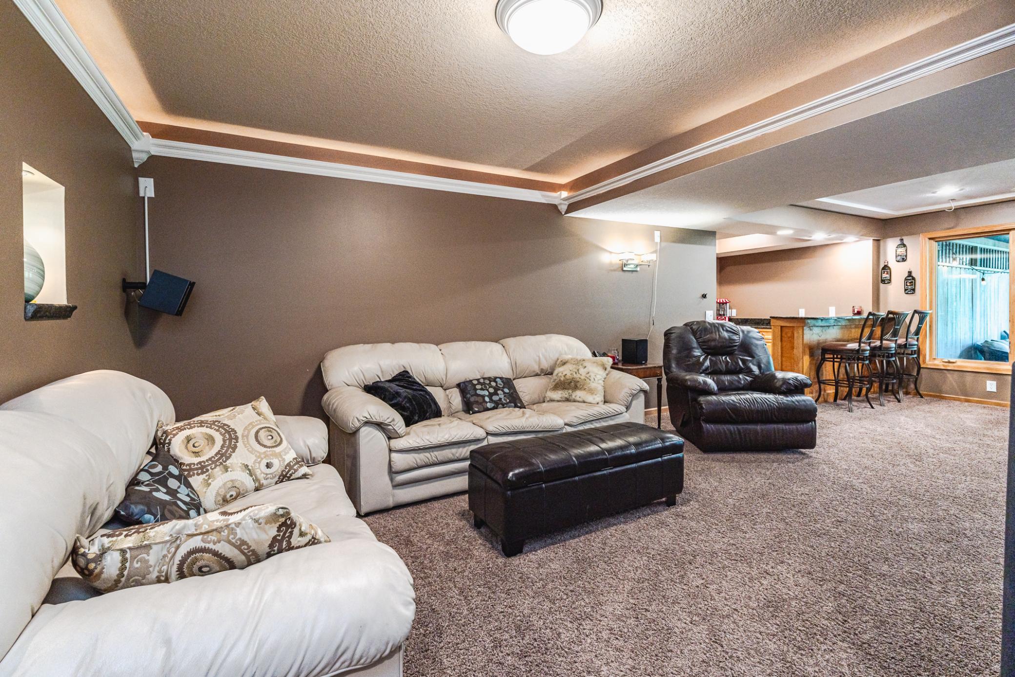 8348 Foxberry Drive Property Photo 42
