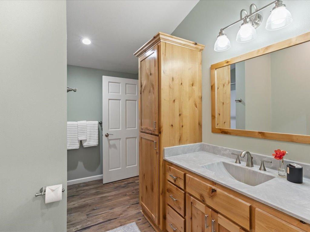 306 5th Street S Property Photo 13