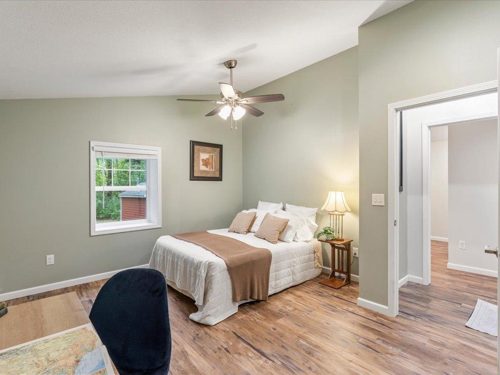 306 5th Street S Property Photo 14