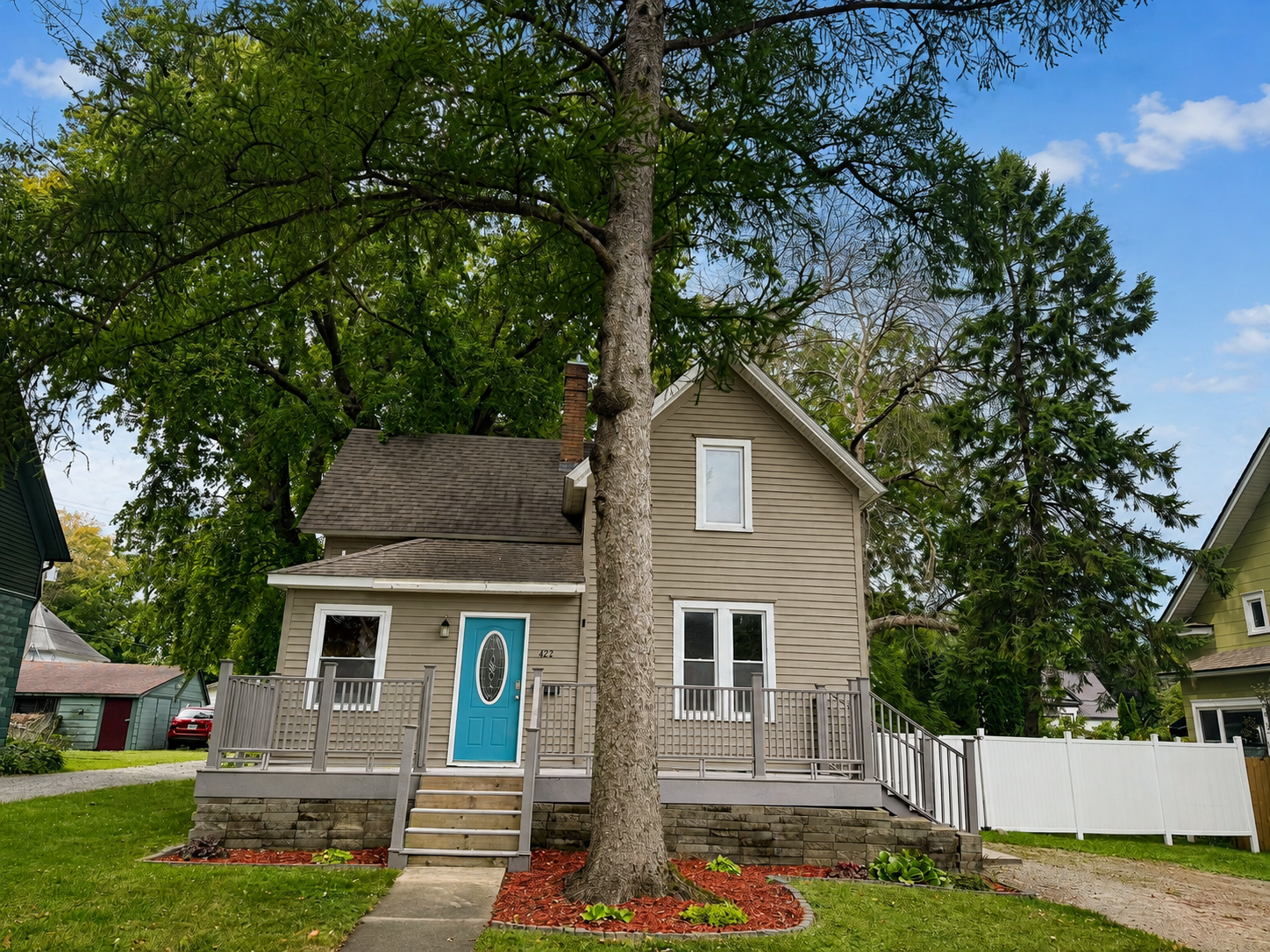 422 Chestnut Avenue Property Photo 1