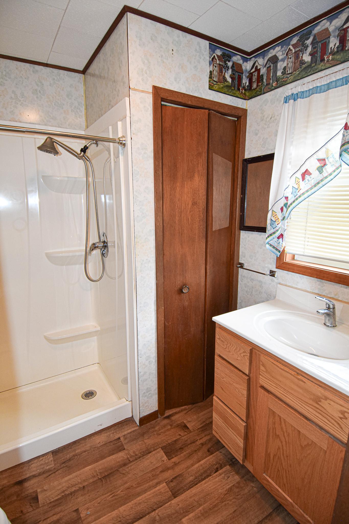 621 1st Street E Property Photo 20