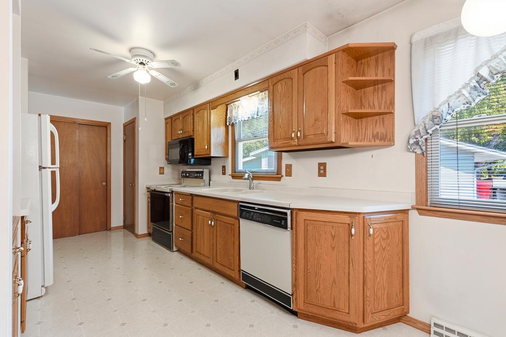 106 Ranch Avenue Property Photo 18