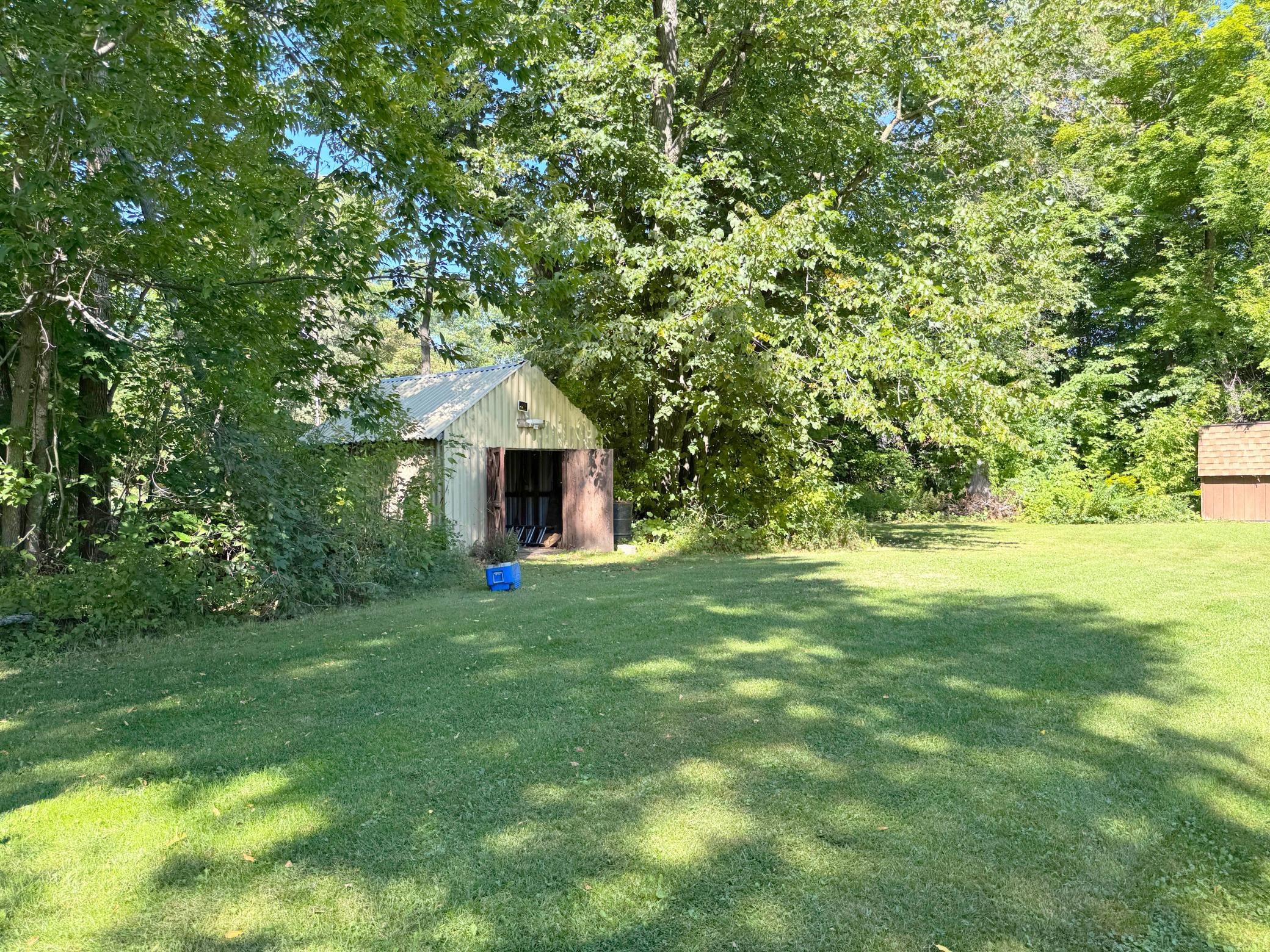 38566 241st Street Property Photo 48
