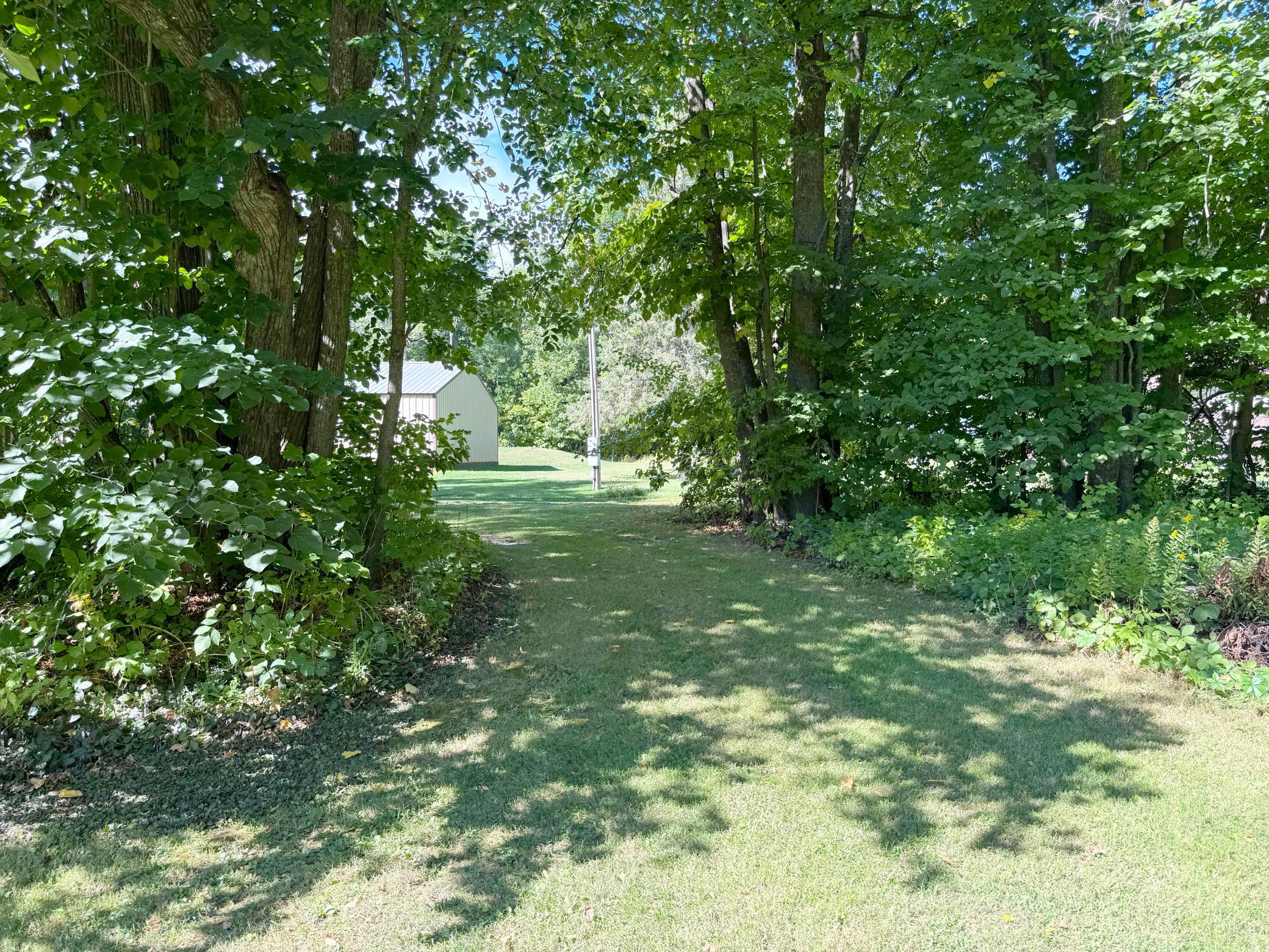 38566 241st Street Property Photo 54
