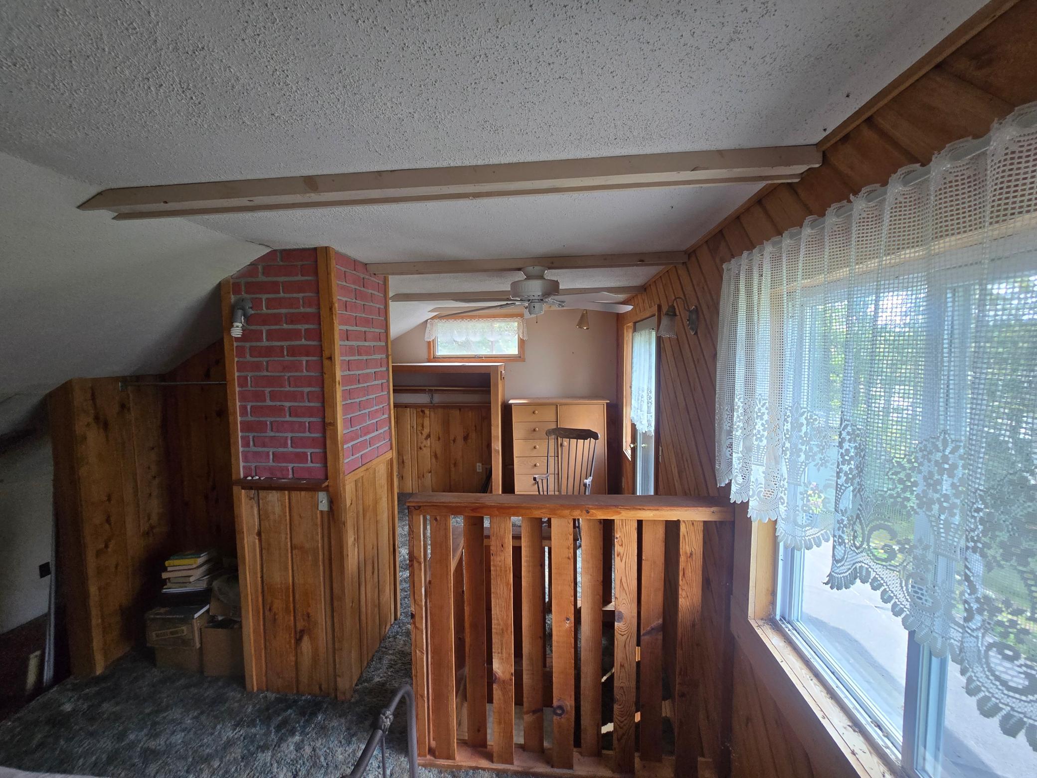23140 Oak Lane Property Photo 9