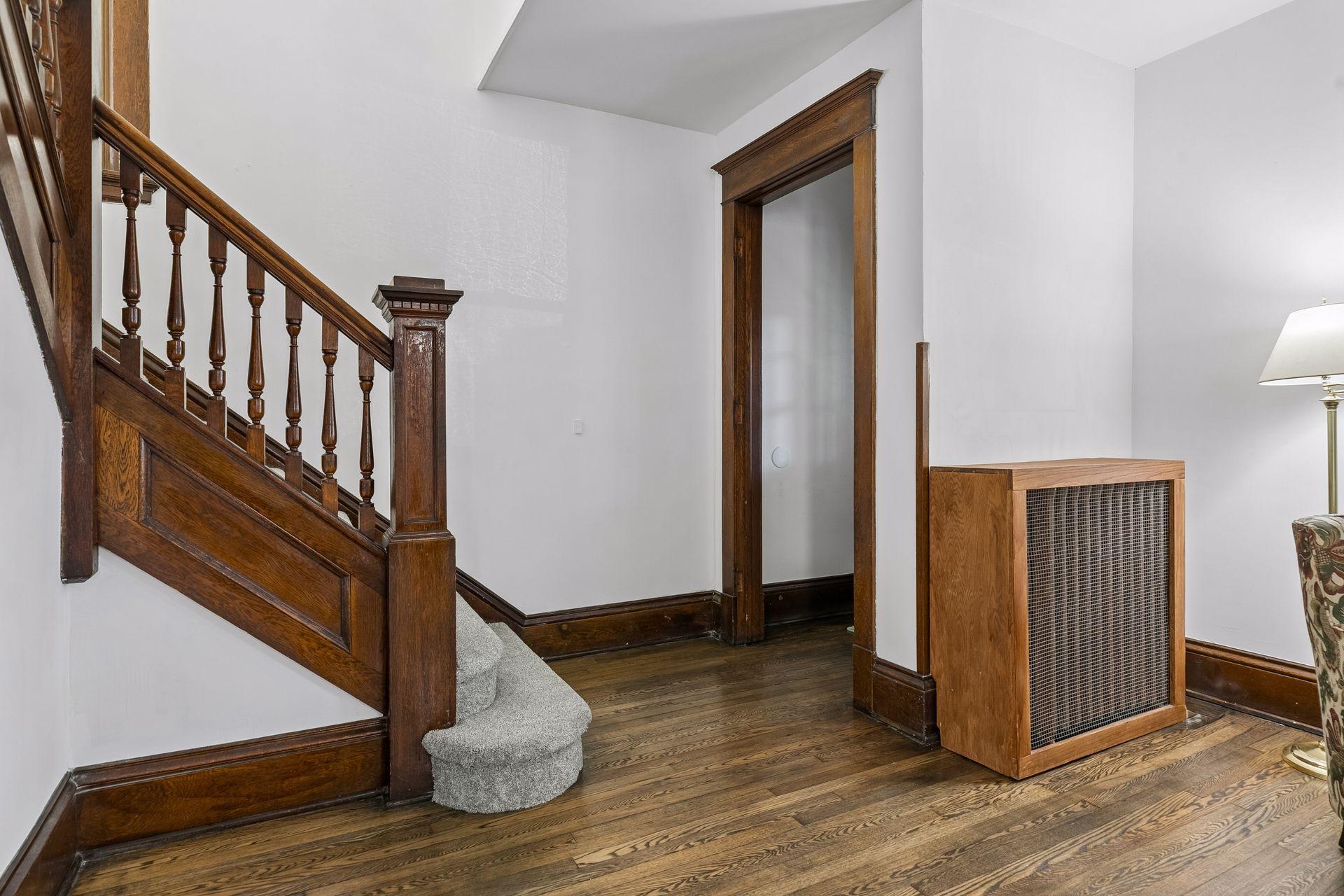 899 Ashland Avenue Property Photo 16