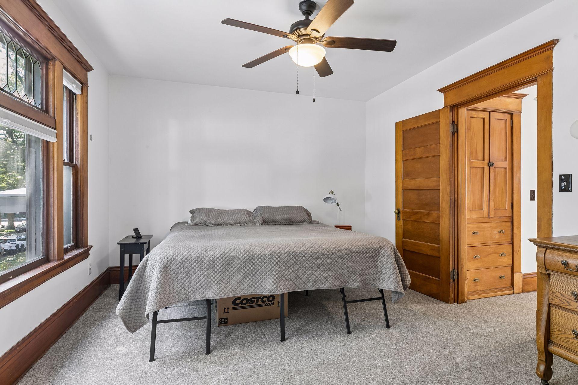 899 Ashland Avenue Property Photo 18